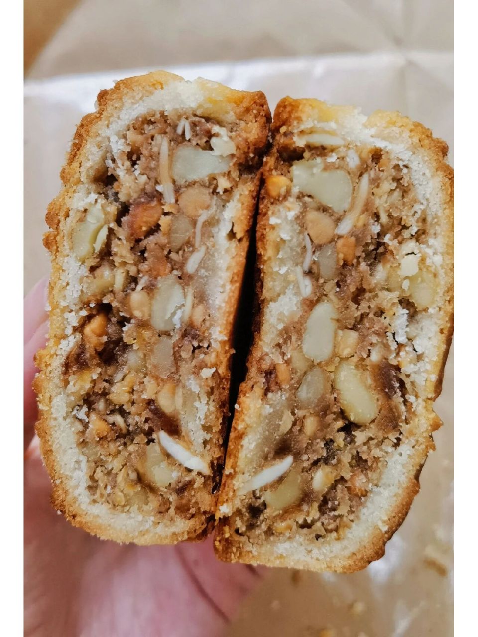 天津人排队都要吃的欣乐月饼 我心目中的最爱: (前三个很符合大众口味