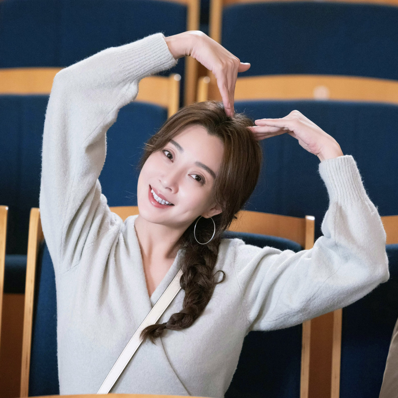 殷桃《耀眼的你啊》康子由穿搭同款(第21566弹) 康子由穿搭同款