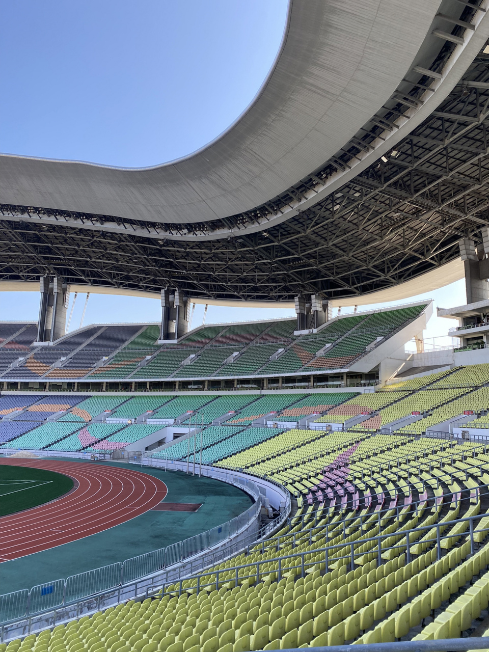 广州拍照打卡|广东奥林匹克体育中心 位于黄村地铁站旁边的广东奥林