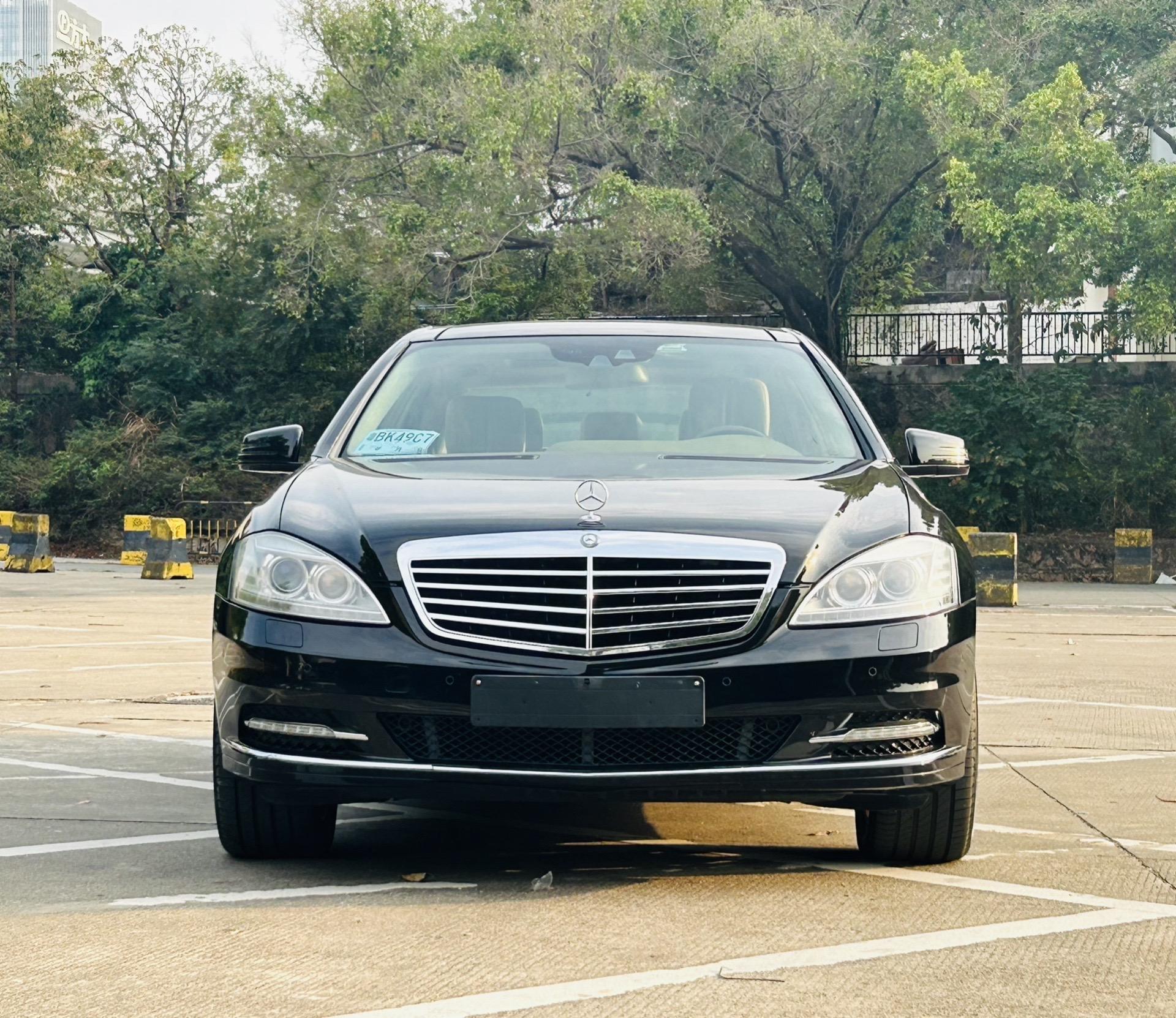 10年6月上牌奔驰s500l四驱 深圳牌一手车,精品车况,行驶15万公里 新车