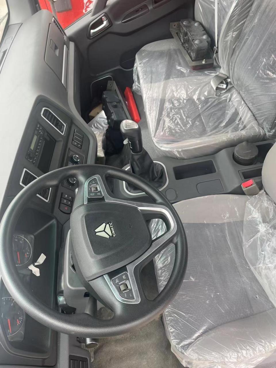 重汽王牌货车 全新车型 预挂广州  2550宽体大高仓栏 法士特八档高