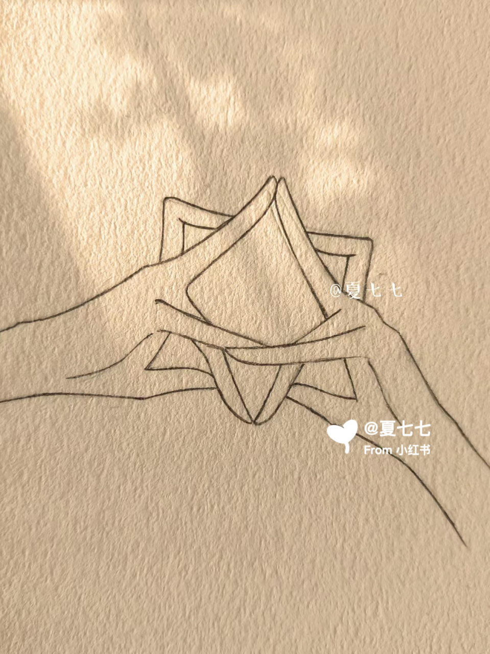 比心手势合集 画画比心手势 绘画 绘画过程