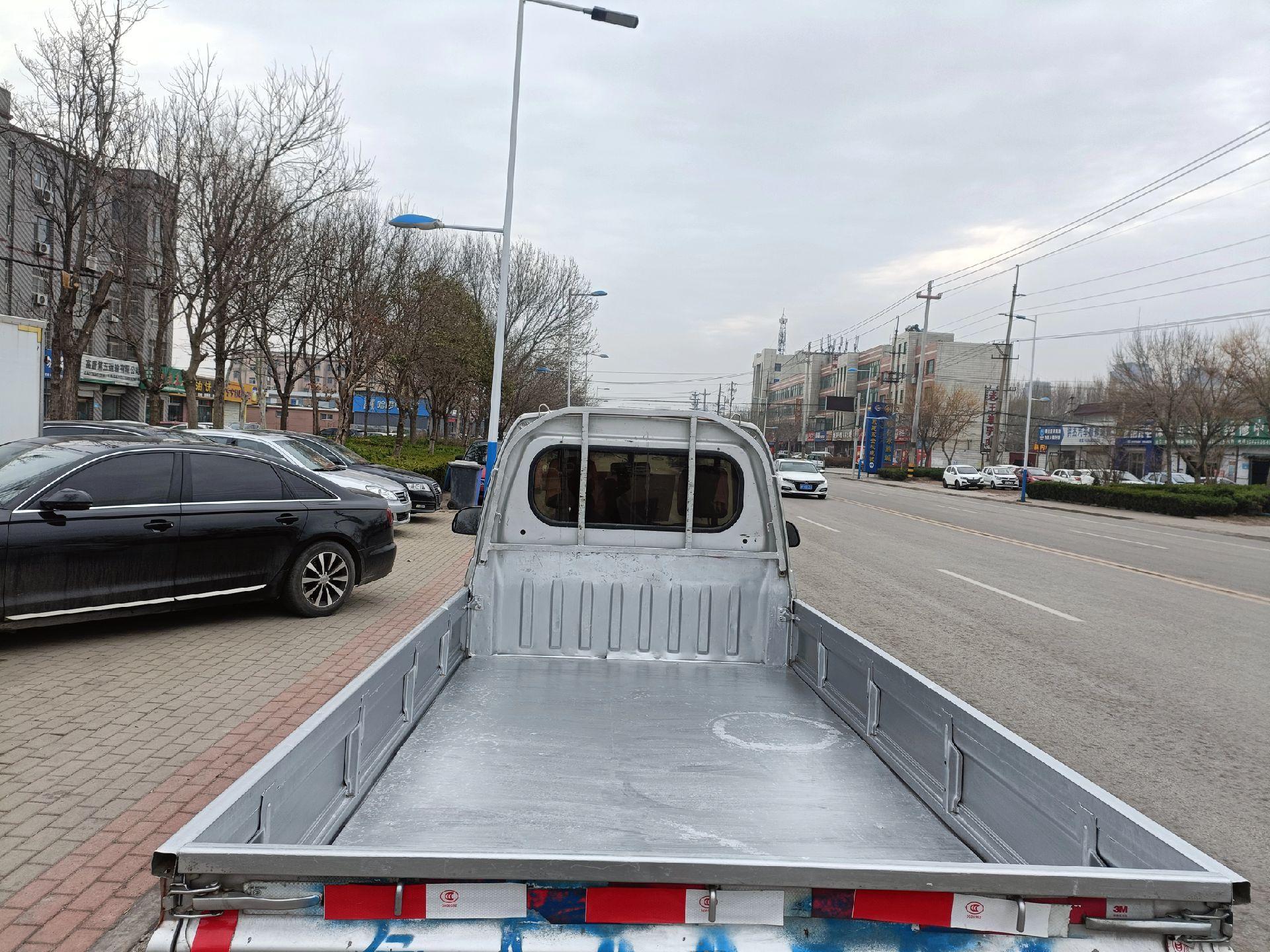 17年12月!开瑞优劲加长版汽油大单排!3.2米大箱!1