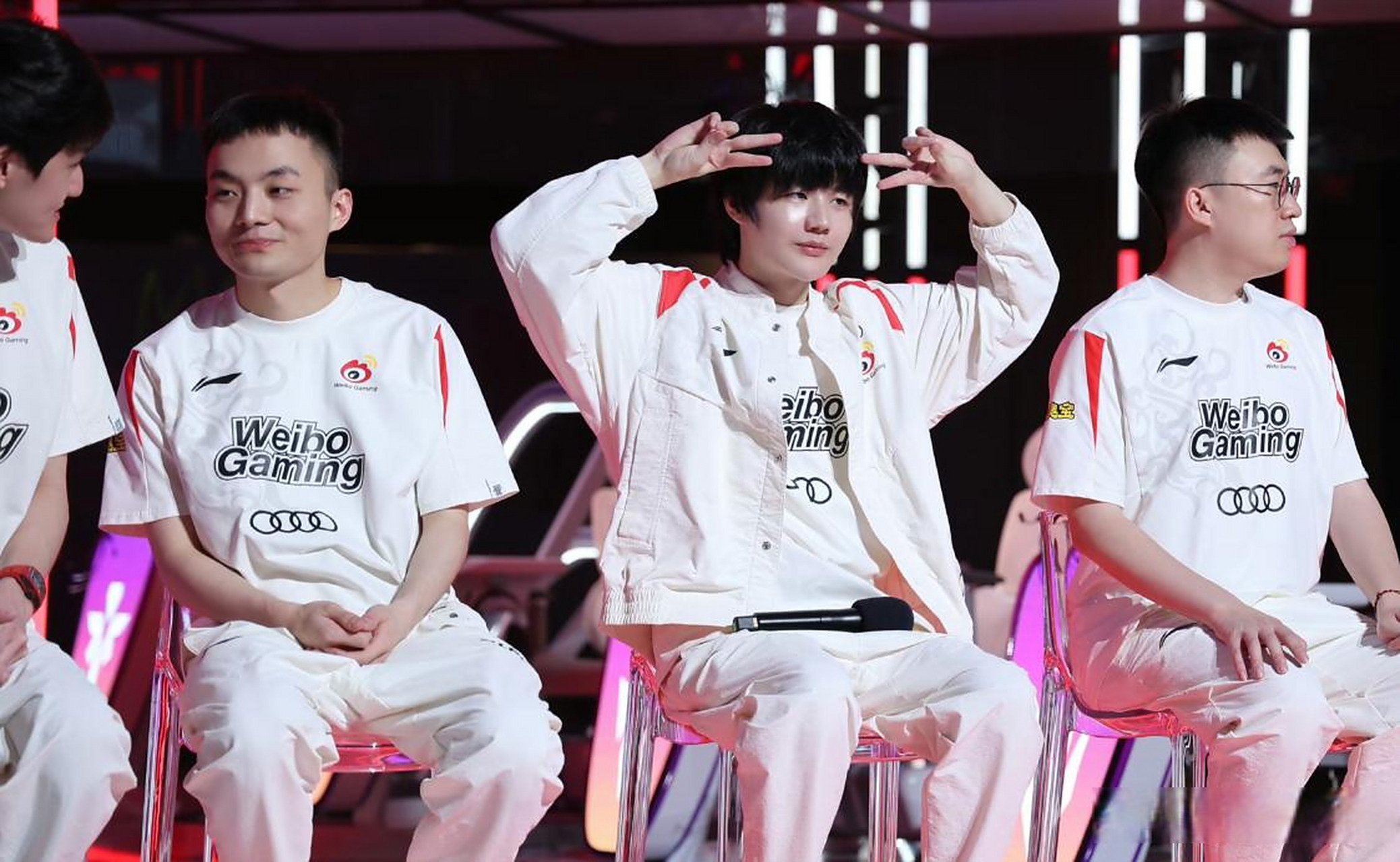 lol:nip战队赛前海报攻击性拉满,细节暗示wbg被淘汰,惨遭屏蔽 nip赛