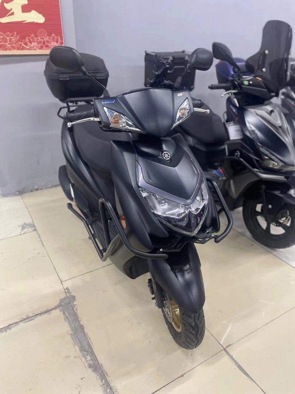 新到雅马哈 赛鹰125  私信问价