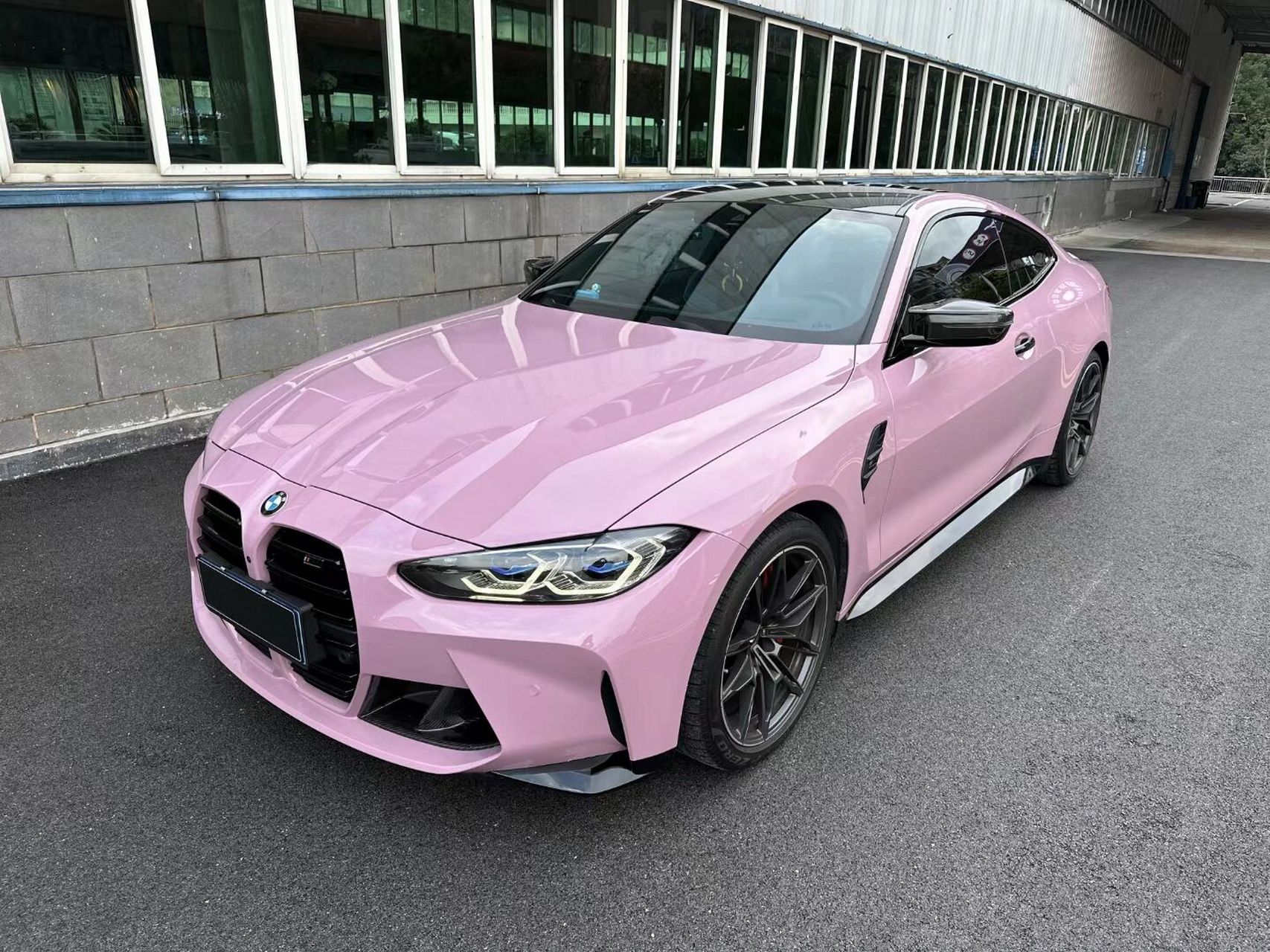 最近火的不要不要的粉色 #乌龙奶茶粉# #乌龙奶茶粉改色膜# #宝马m4