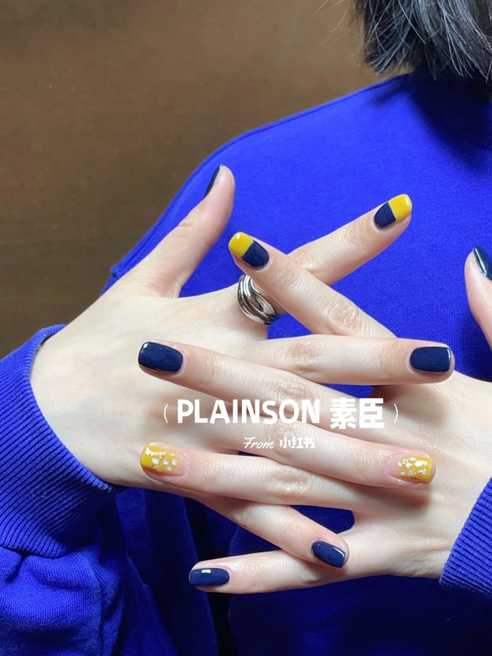高级感跳色美甲99蓝黄拼色98渐变贝壳片美甲 蓝黄真是亮眼又高级
