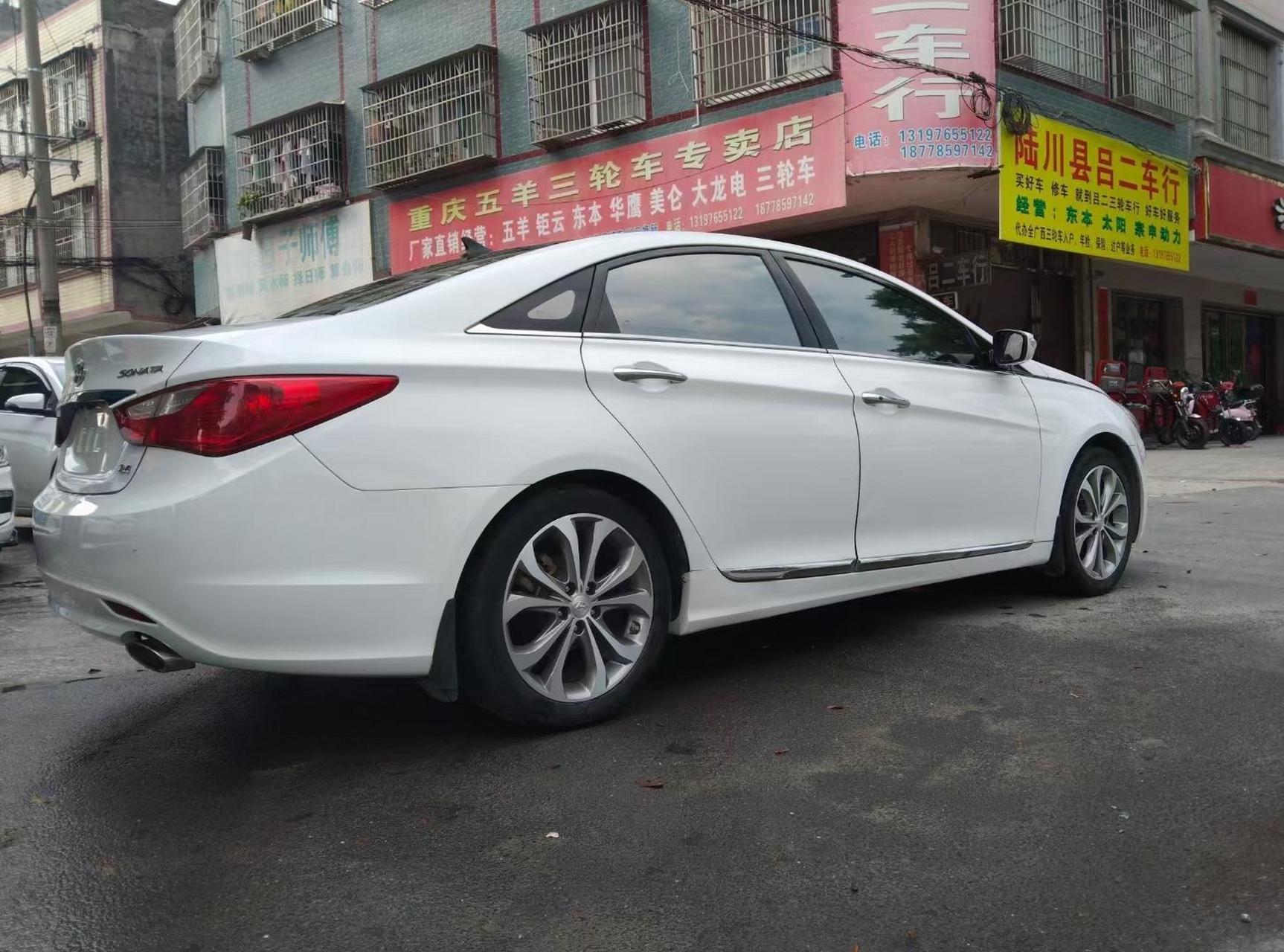 最美白色.2.4最顶配.原厂一键启动.双电动座椅.双天窗,双排气.