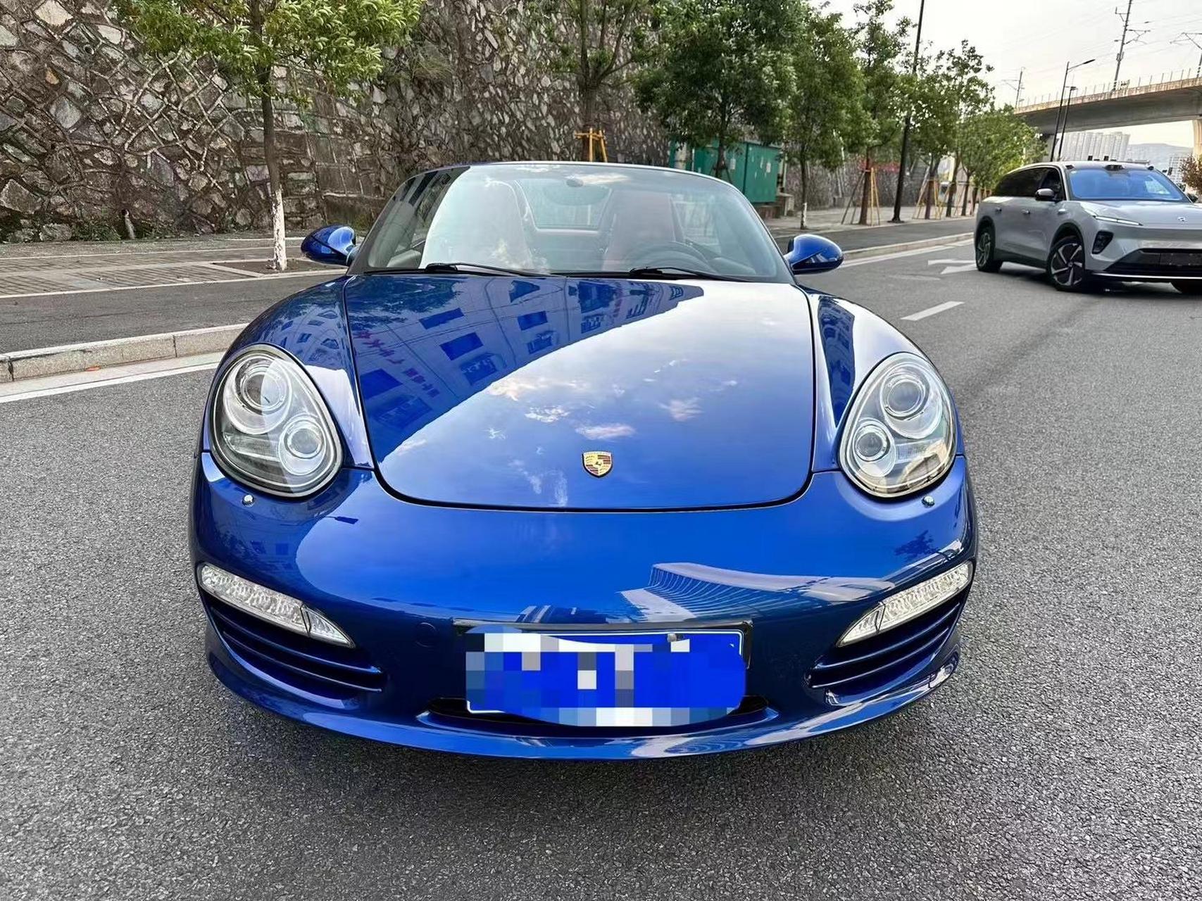 2011年3月上牌保时捷boxster(博克斯特)2.9l 软顶敞篷跑车.