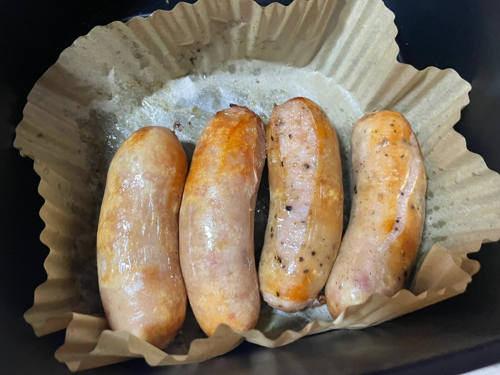 99的小东北火山石烤肠 路过冷藏柜突然发现特价火山石烤肠,听工作人员