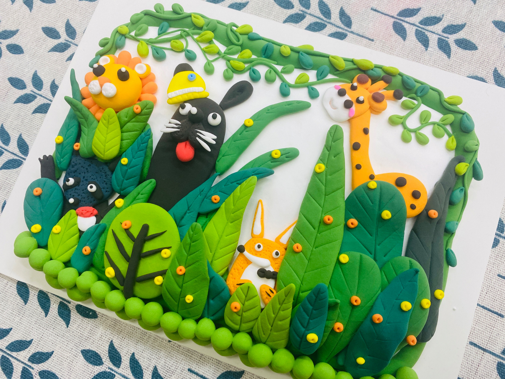 超轻粘土  动物森林   绿植 给小朋友做的一个示范 每个小朋友都可可