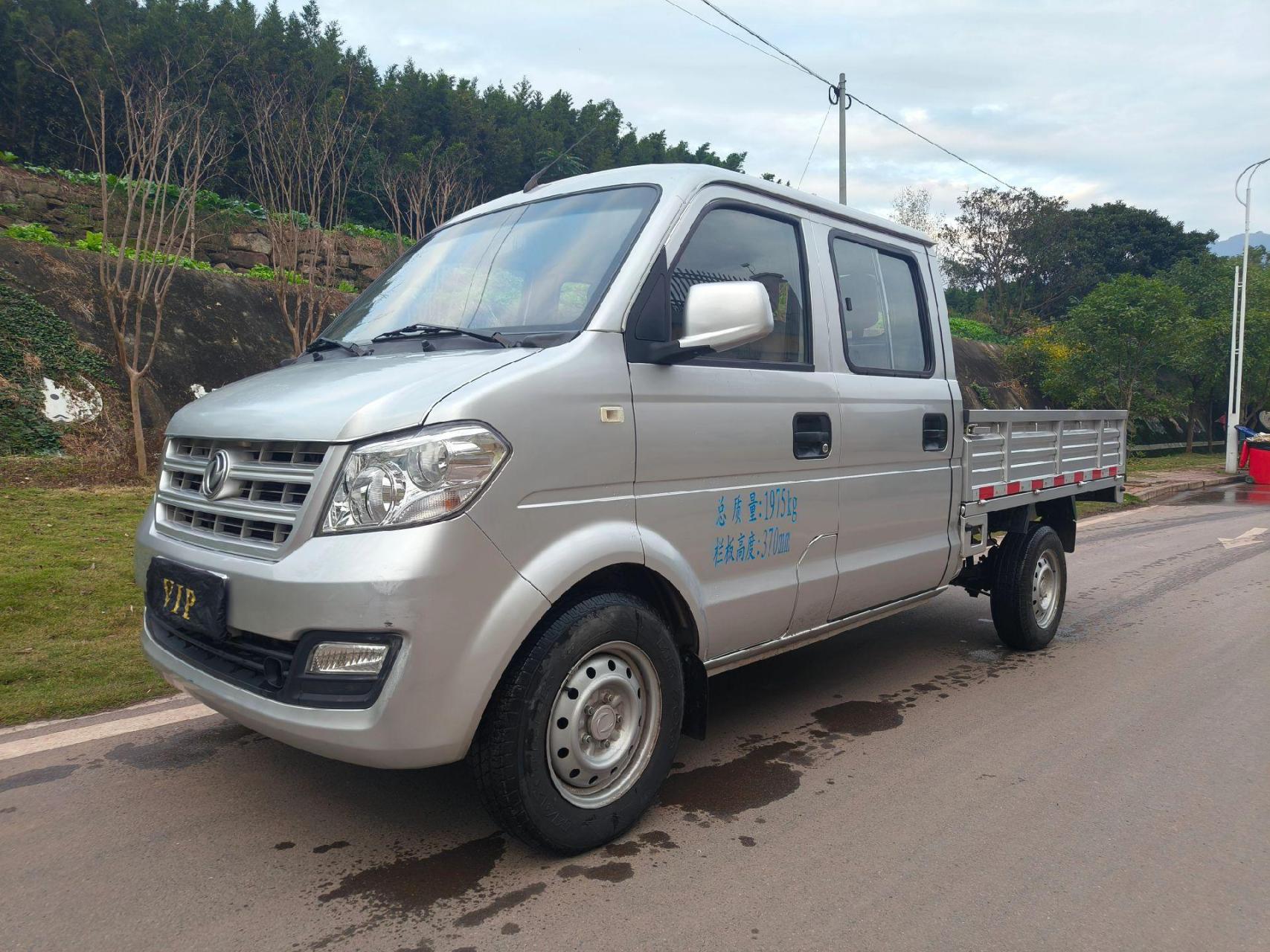 东风小康小货车.全款3.98米,20年双排座,东风风光小康,实表1.