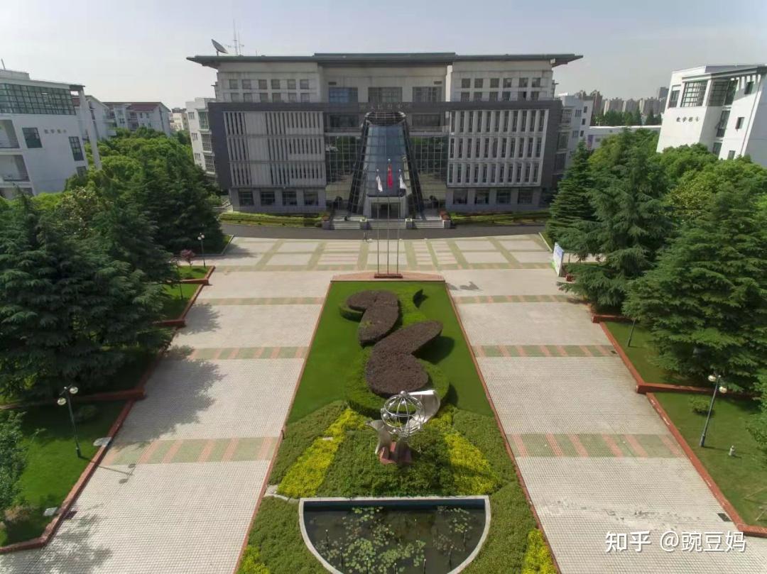 提前招生世排第一上海商学院洛桑酒店管理学院开启面试名额有限抢