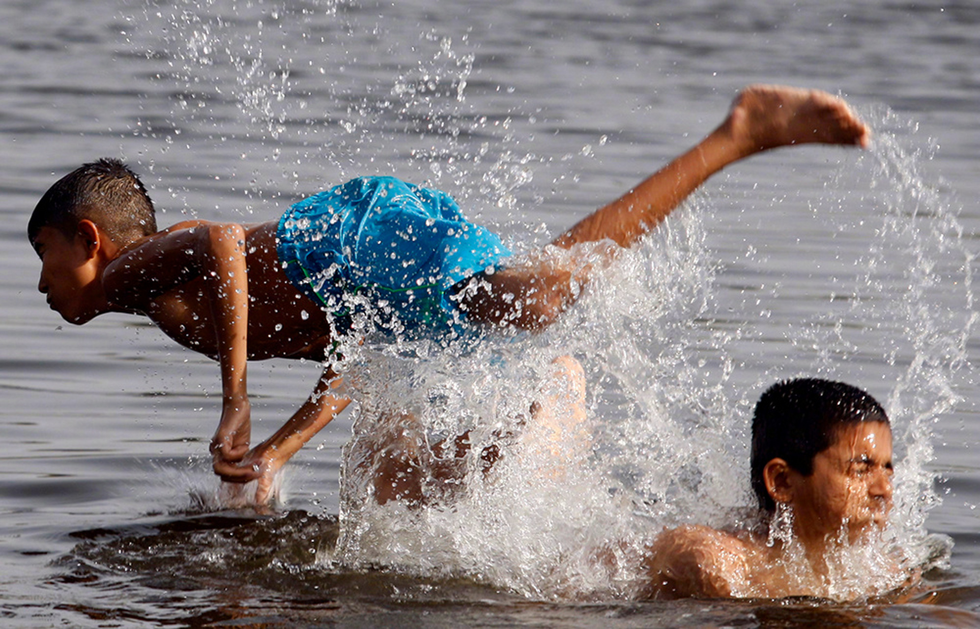 对印度和巴基斯坦的高温发出预警