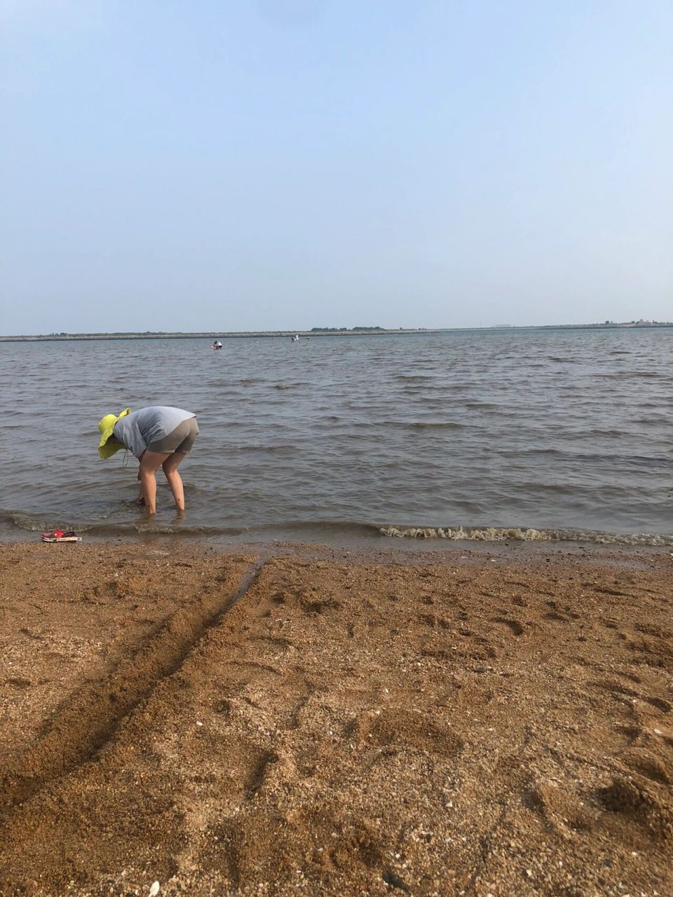 锦州白沙湾 锦州白沙湾海滩,今天带孩子去的,说下体会,沙滩不错,沙子