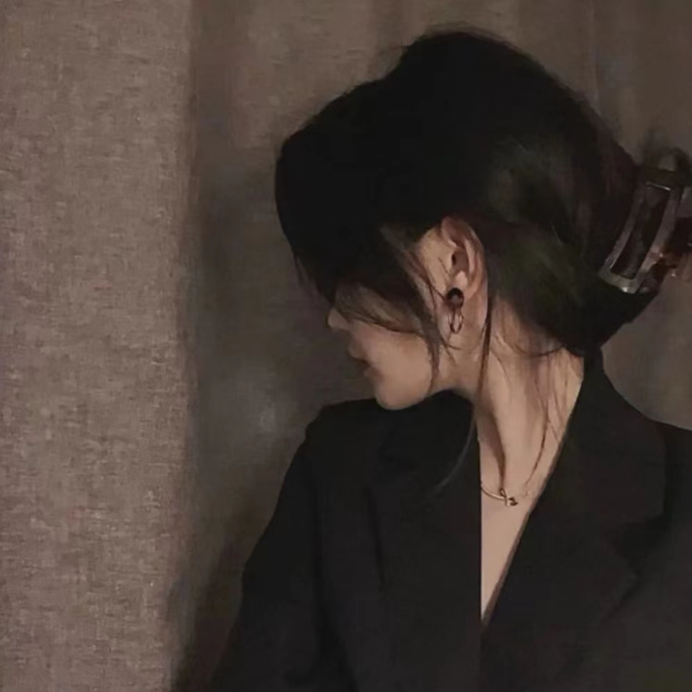 女生头像ins高级质感部位