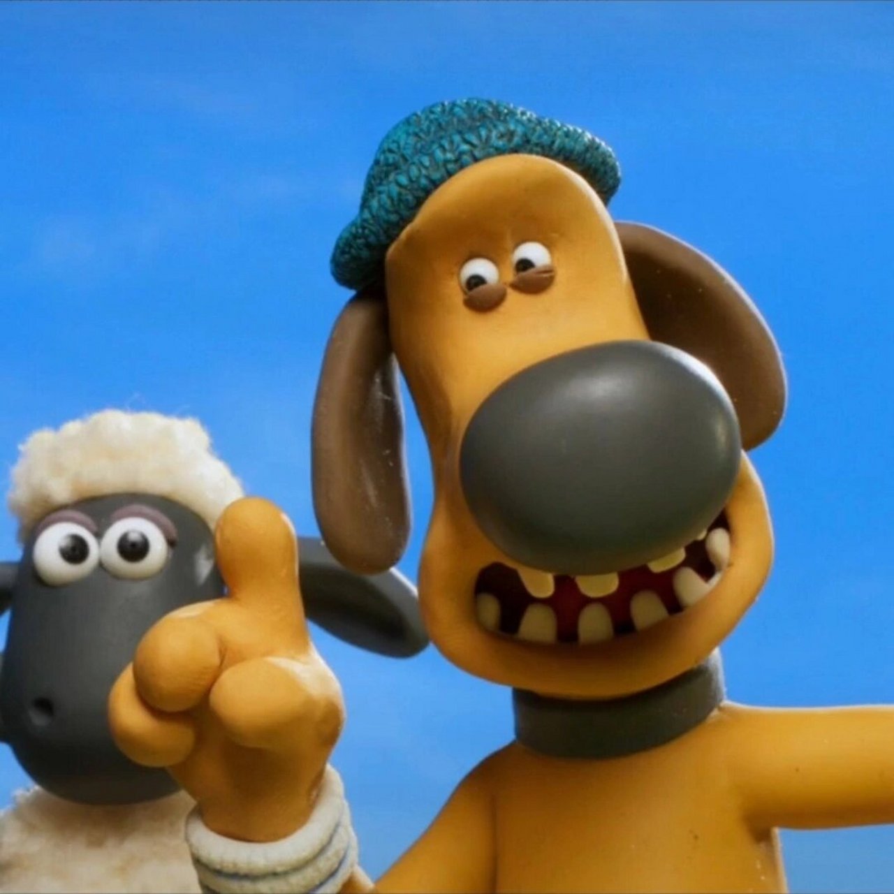 小羊肖恩头像 喜欢一个人是藏不住的 也不用藏 喜欢两个才要藏