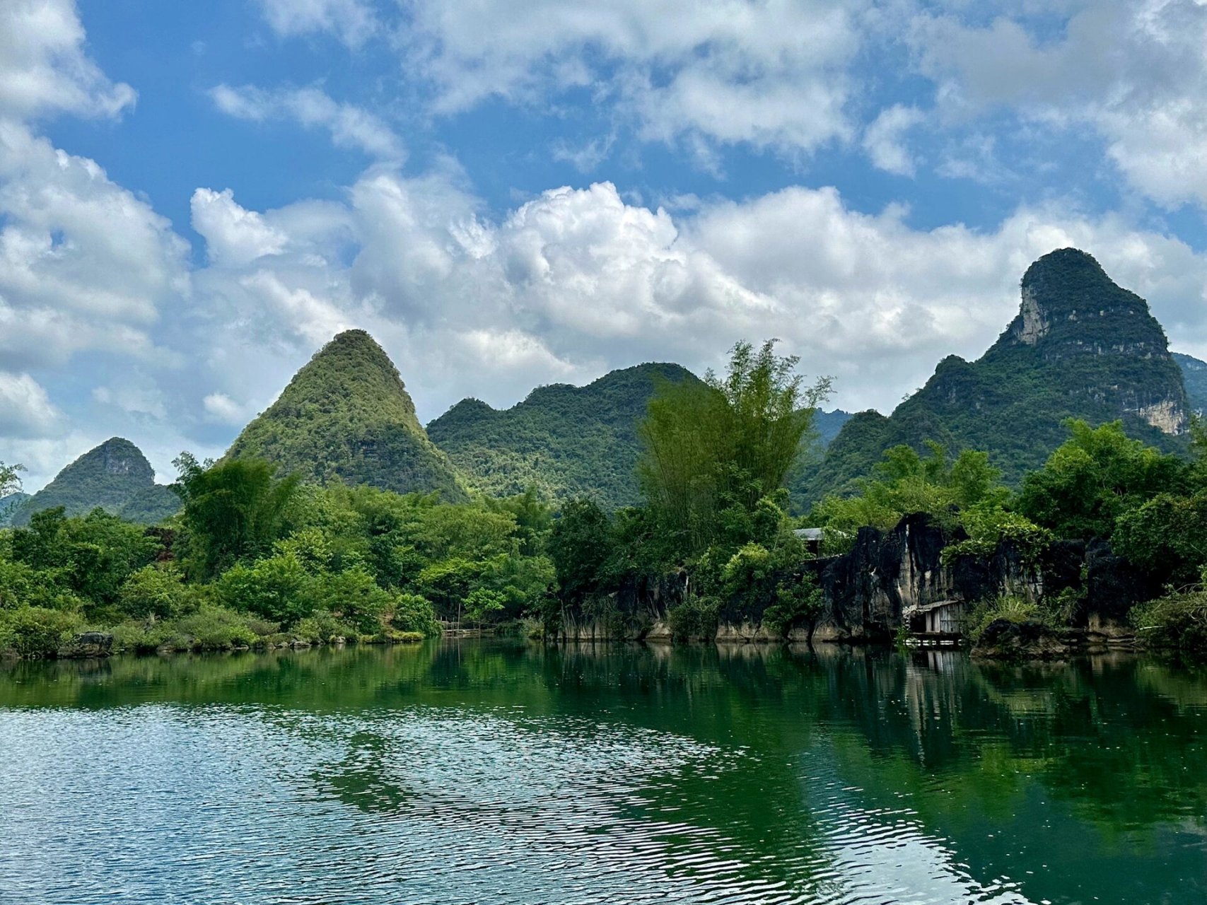 不能错过的风景之一 今天小编要给大家分享的是大新县美景—安平仙河