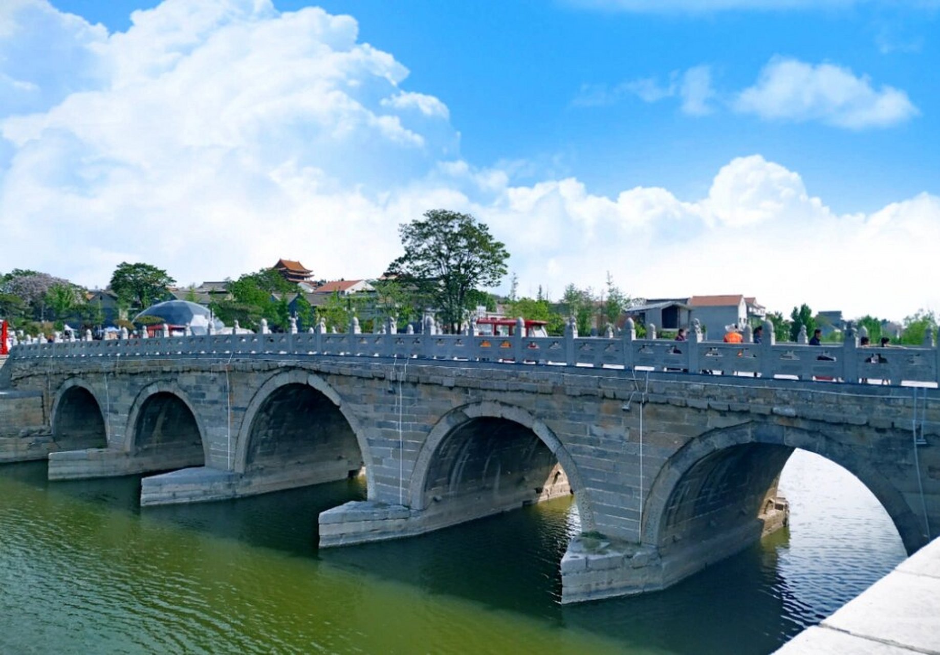 浚县景点 中国1312个县景点——浚县 大伾山 大石佛 城隍庙 大运河