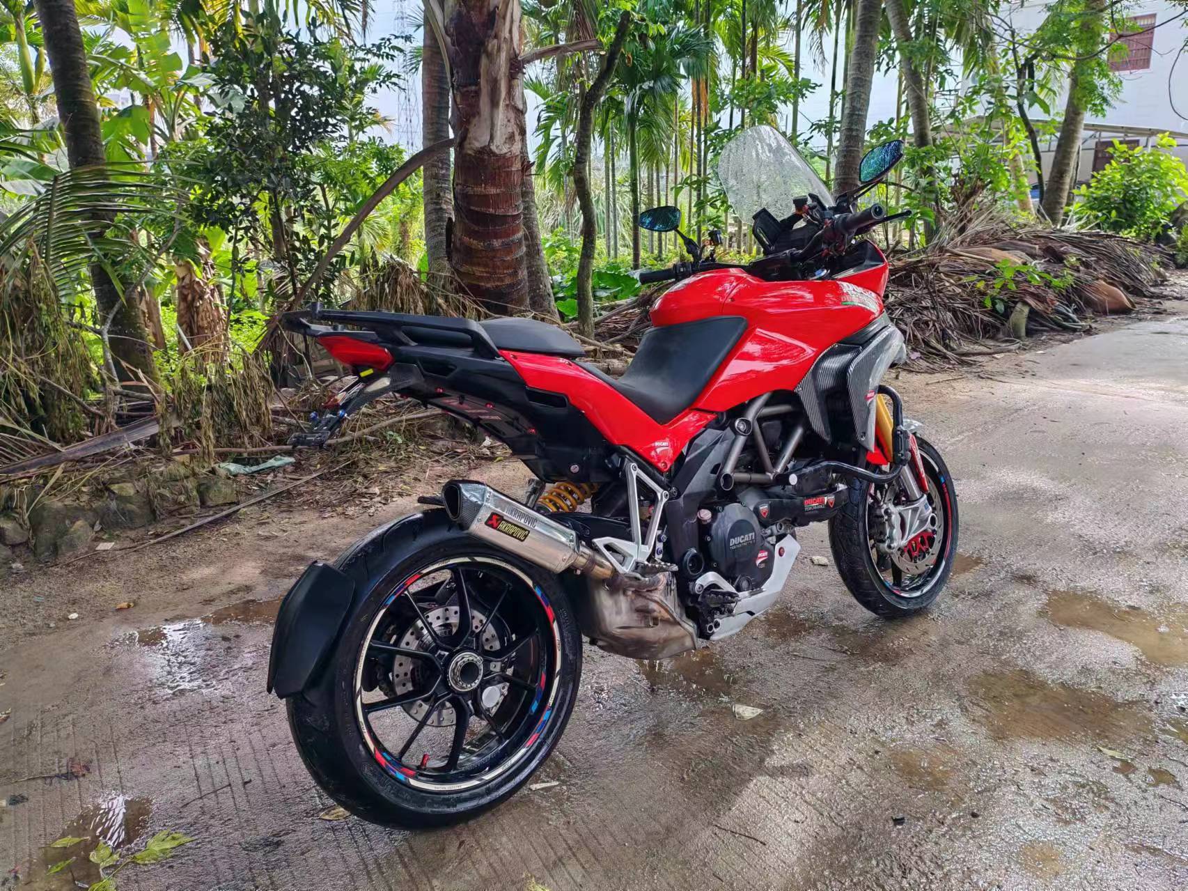 杜卡迪 multistrada 揽途1200s  12500元