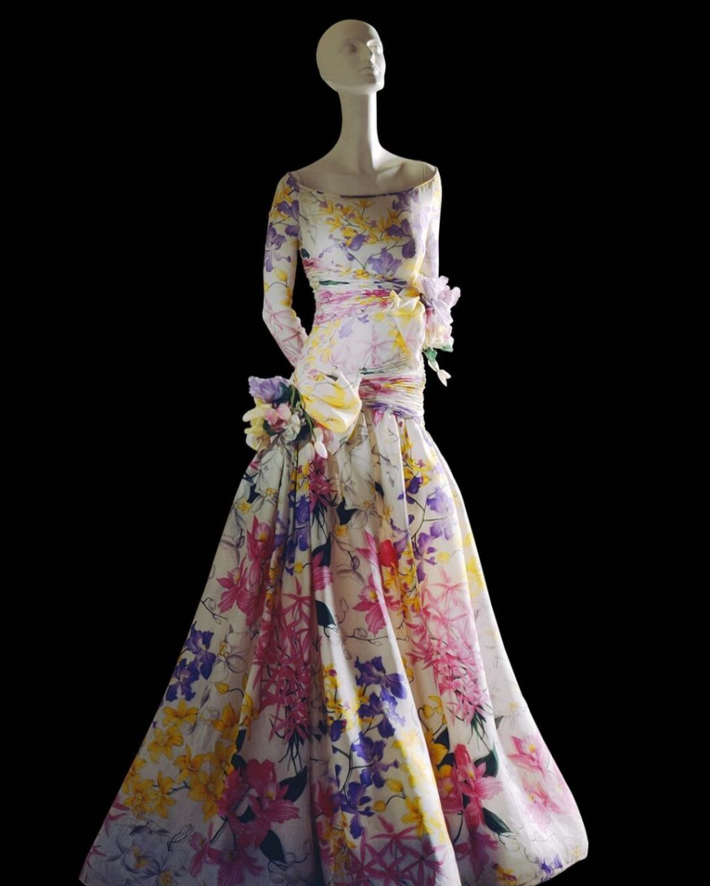 时尚‖valentino礼服 #valentino# #礼服