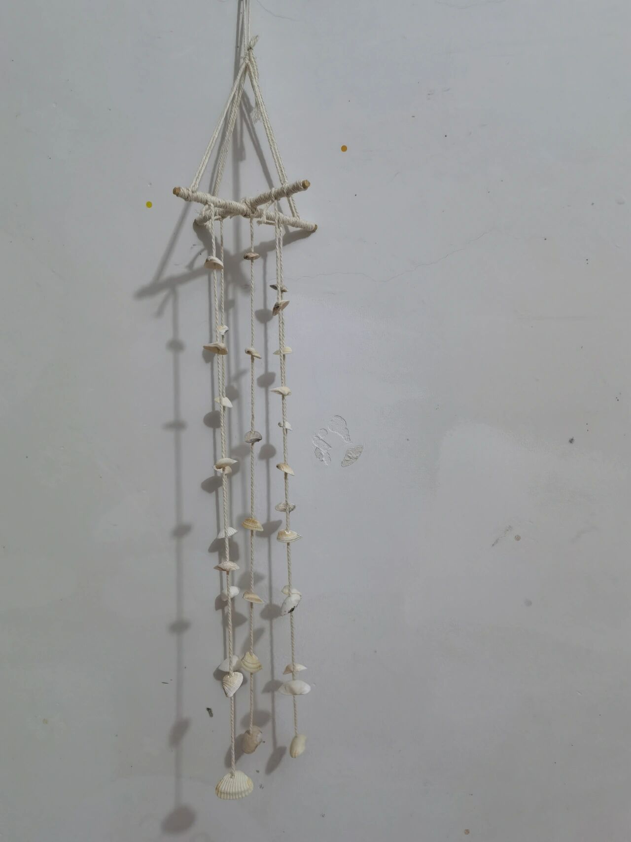 贝壳风铃,不用电钻,不用打孔器就能打孔.