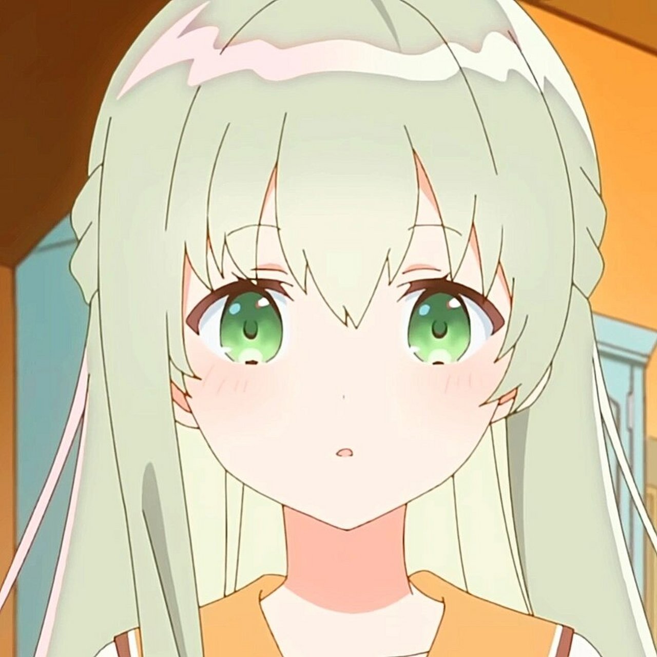 「头像」塞西莉亚 自截自调 番名:《白圣女与黑牧师》