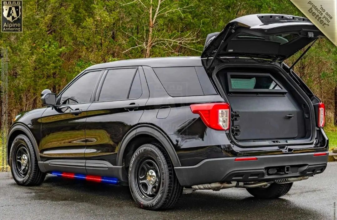 福特探险者警用拦截者