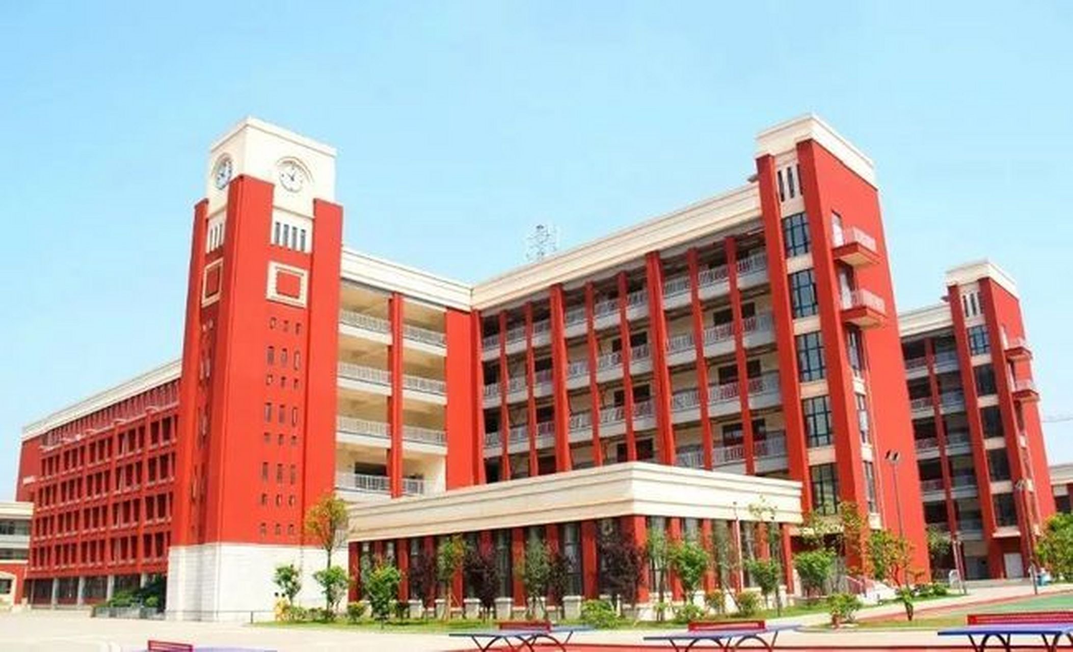 长沙a类11家民办普通高中解读(三) (9)思沁高级中学(595分):学校坐落