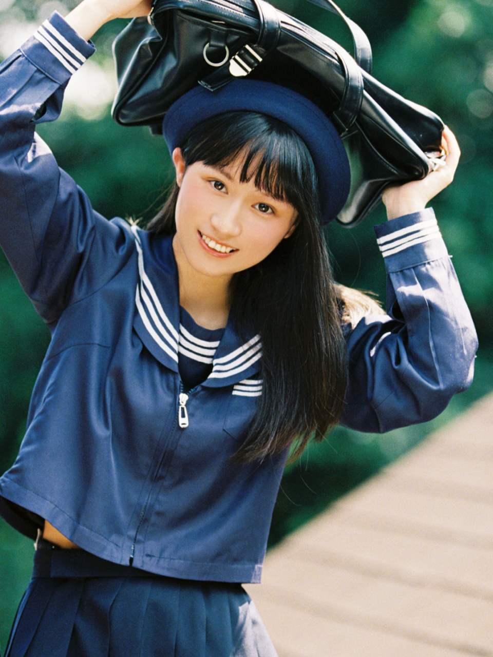 这个圆圆的帽子和jk真的是绝配,满满的气质少女感 98:场地可以选择