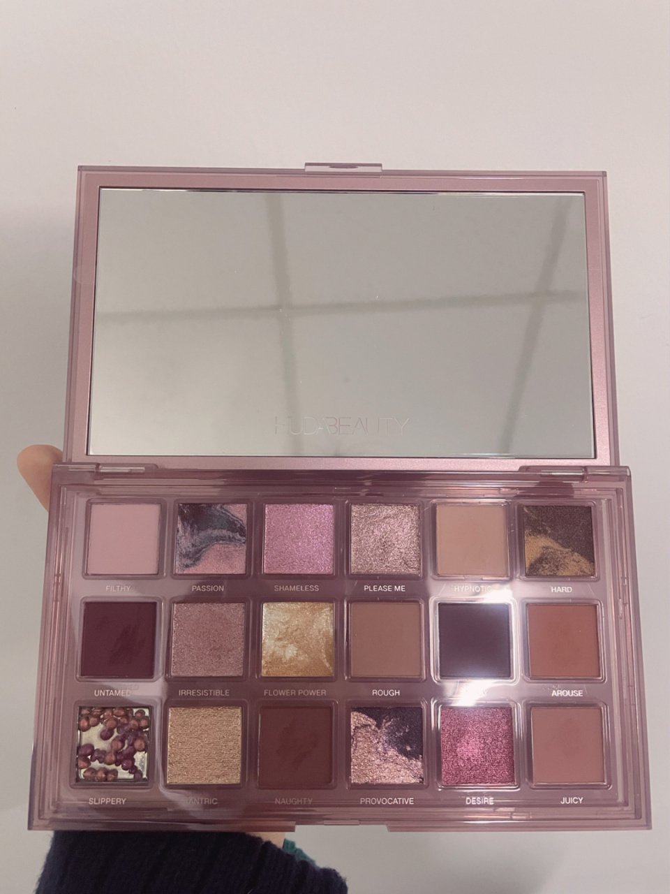 羡慕别人满满登登的脆香米 拿到手才知道这格是这样的质地 跟想象中好