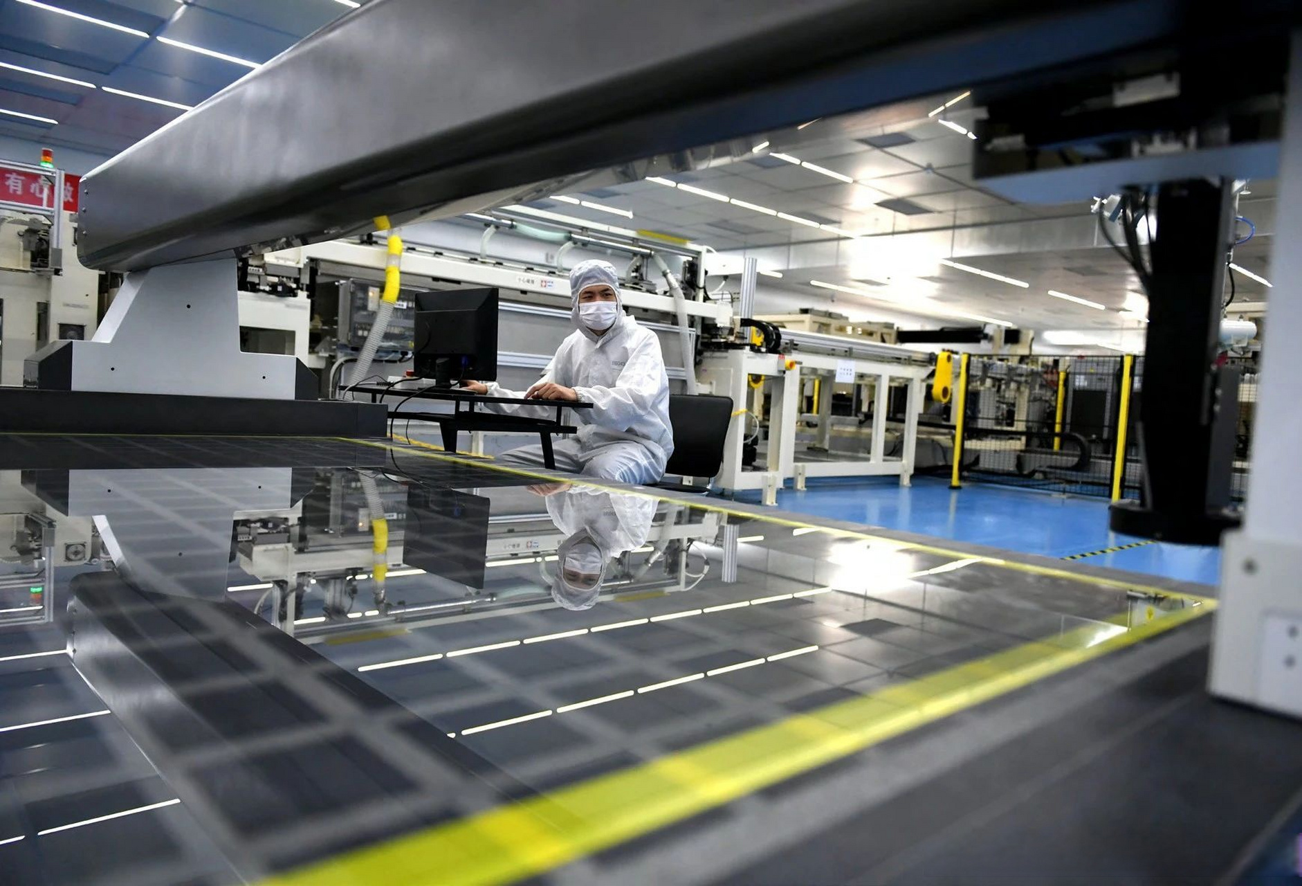 5二期新一条大吨位液晶基板玻璃生产线在合肥产业基地顺利点火投产