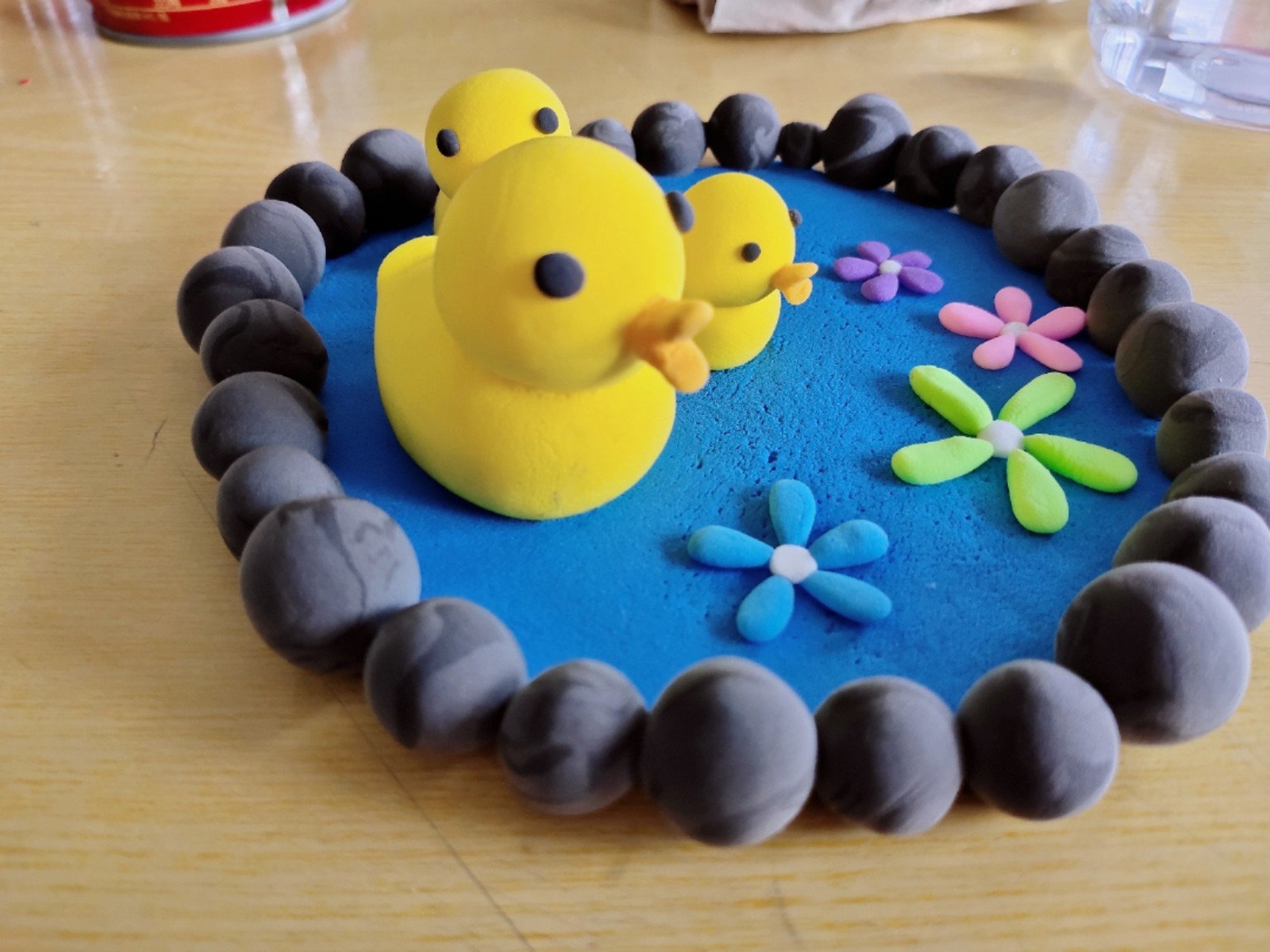 幼师日常‖简单超轻黏土‖小黄鸭(附教程) 超轻黏土场景 先把鸭子做好