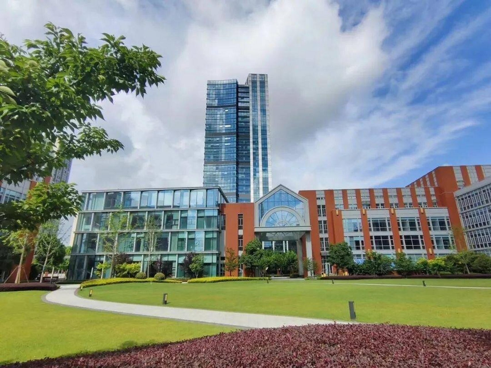 上海圣华紫竹学院(华二紫竹学院)招生简章 圣华紫竹学院(原华二紫竹