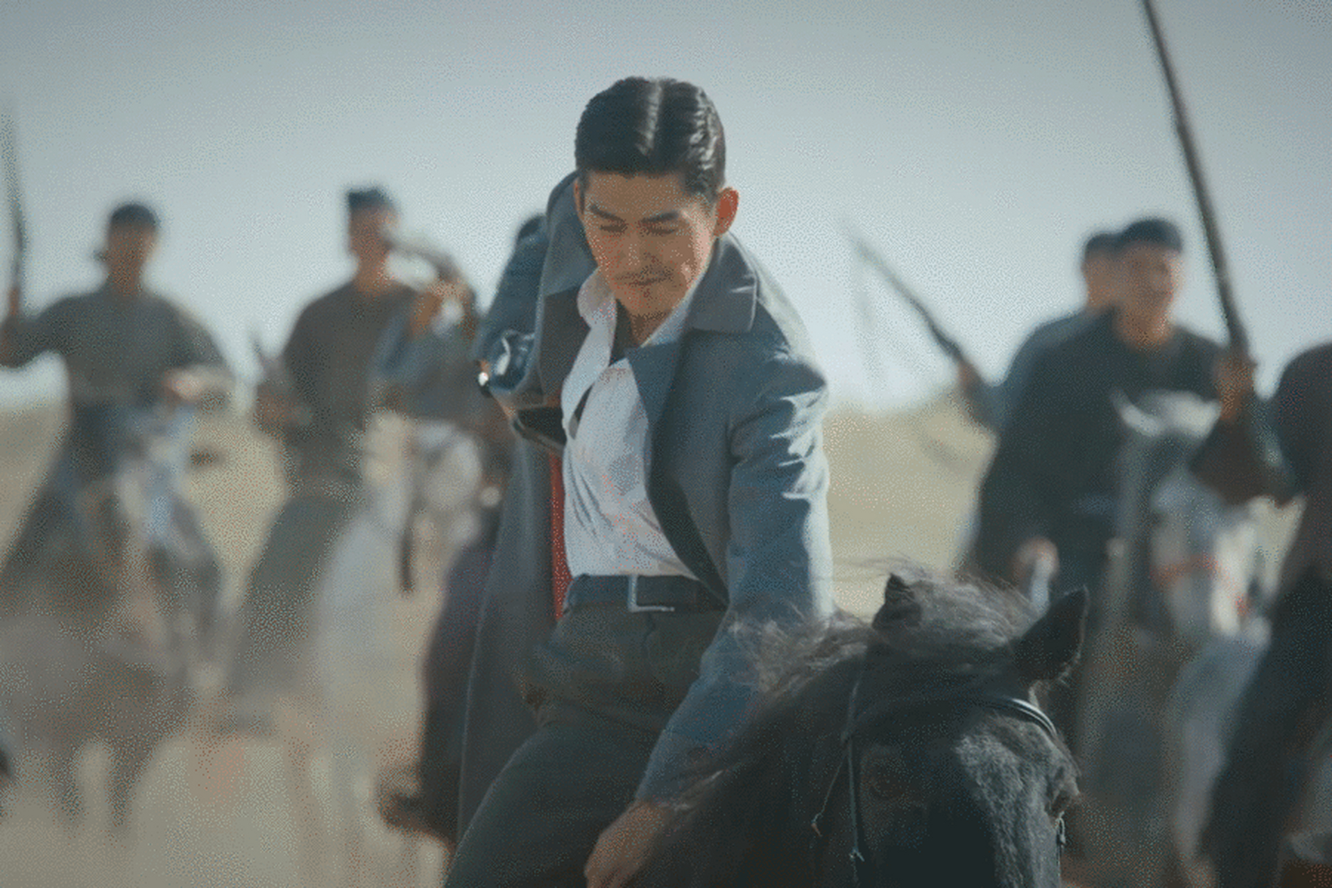 张松龄加入草原事业编#热血男儿,忠肝义胆,《烽烟尽处》张翰演绎的