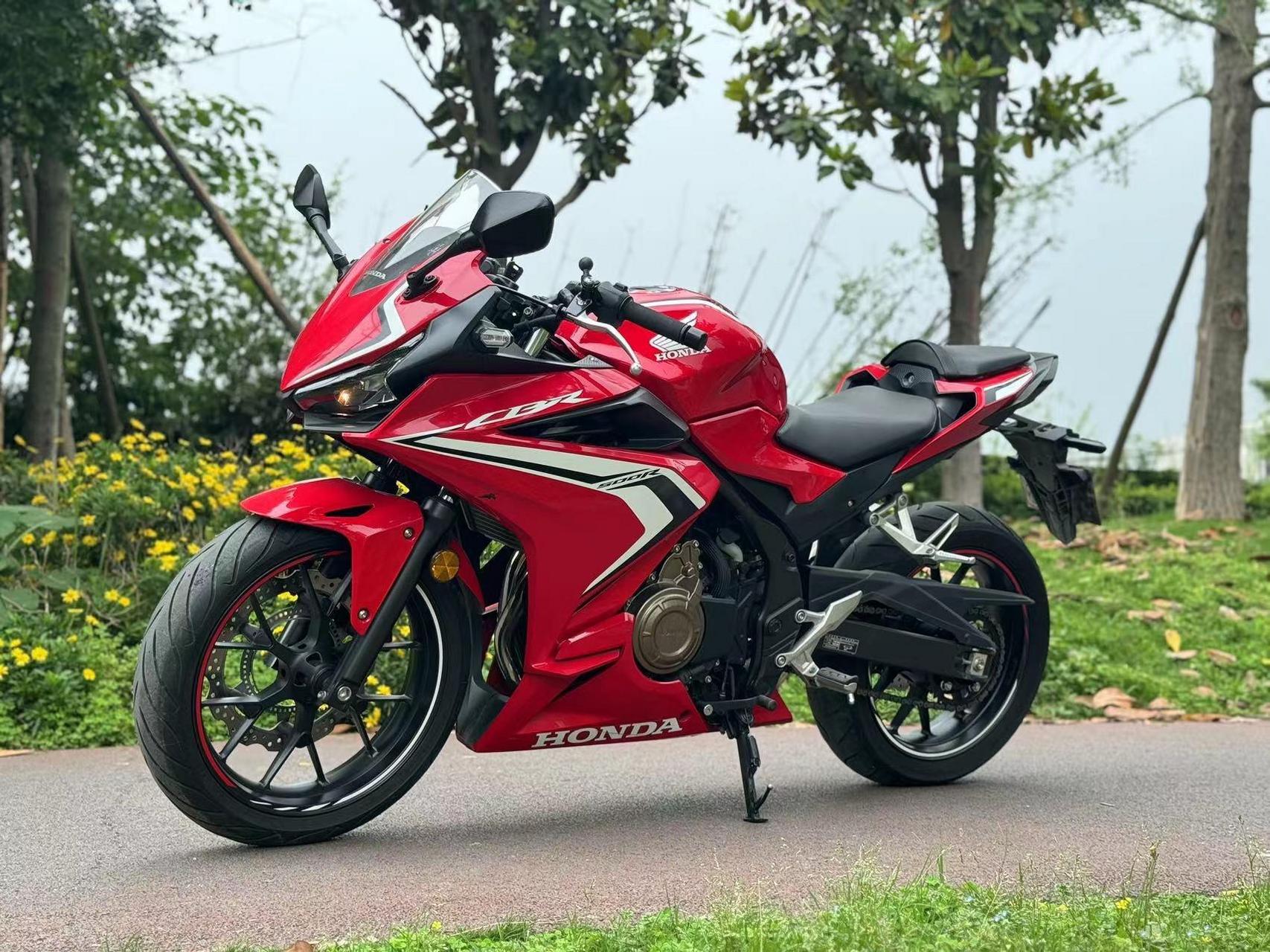 本田cbr500r红色图片