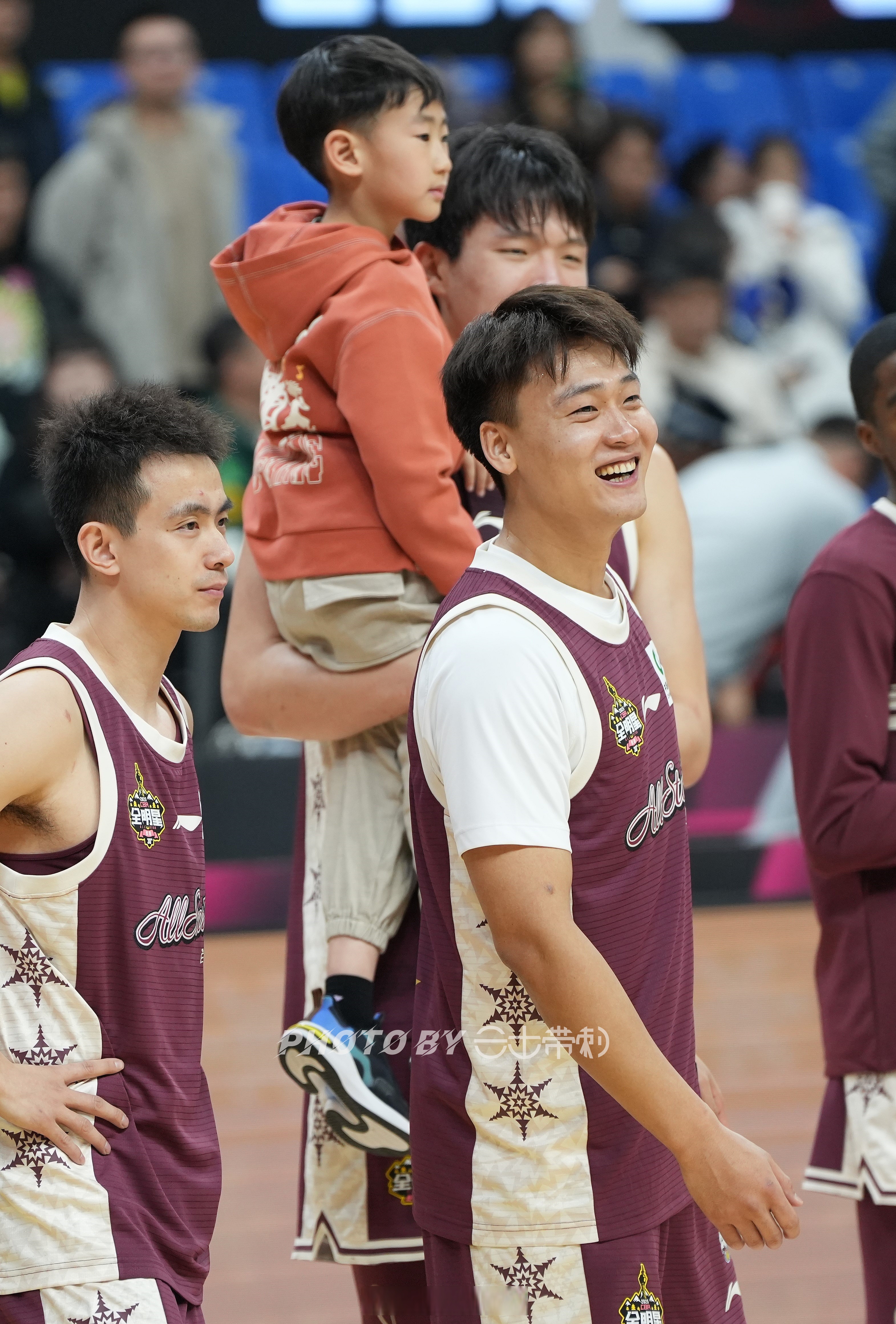 kaiyun-NBA全明星周末没意思?这次真该向隔壁WNBA取取经NBA全明星周末