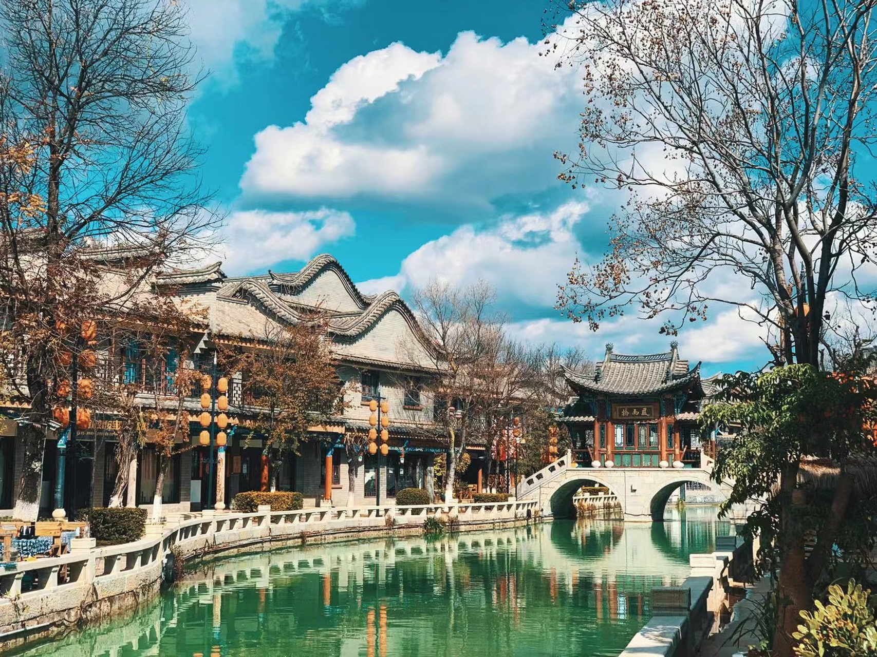 楚雄游之彝人古镇 16615楚雄市,隶属于云南省楚雄彝族自治州,第一