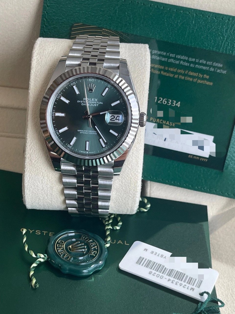 新到劳力士薄荷绿41mm 新到劳力士白金钢日志,41mm薄荷绿,专柜常年无