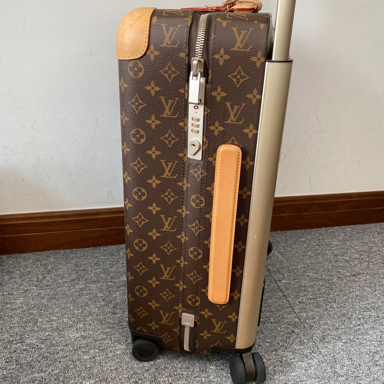 98新lv路易威登horizon棕色老花行李箱拉杆箱登机箱 尺寸50cm 官网在