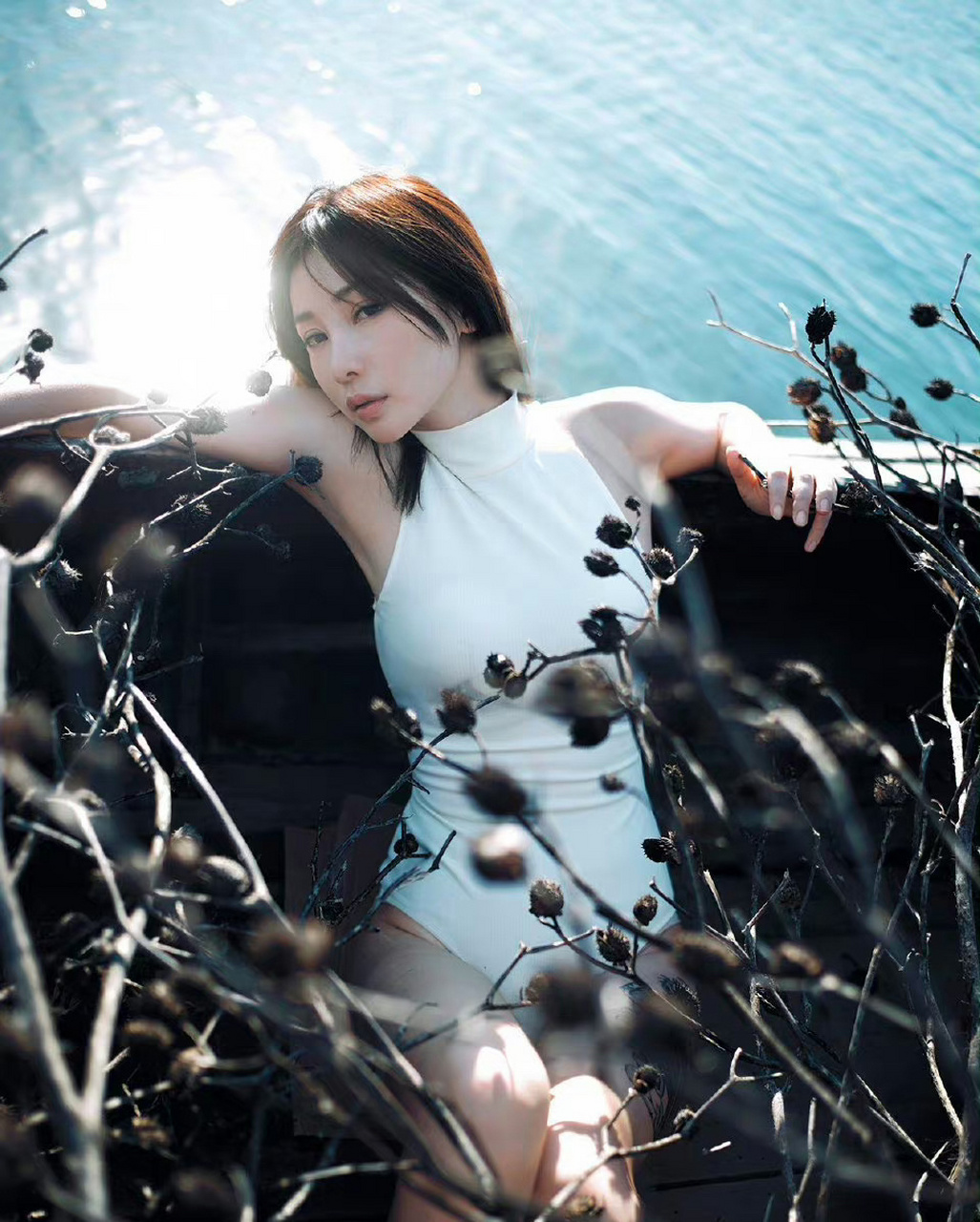 柳岩老师性感写真图集#柳岩