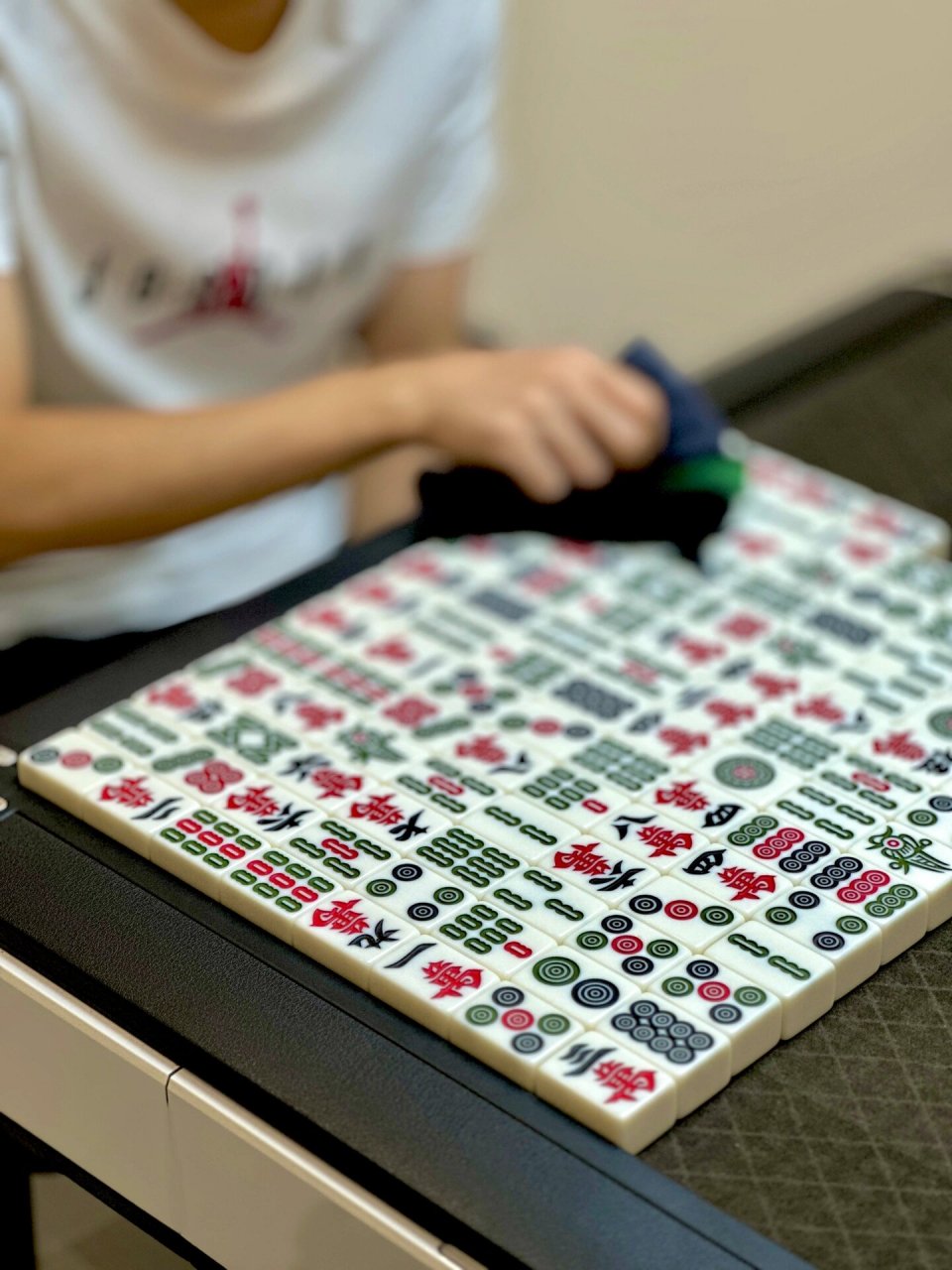本周也在好好的洗麻将 顺便玩了个金字塔和堆房子