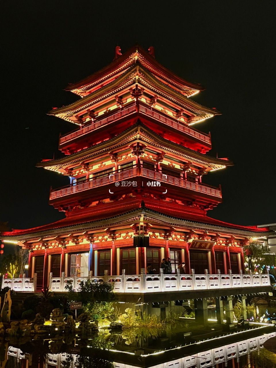 曲靖好去处——南中爨城 爨文化是指分布在中国云南曲靖陆良地区自