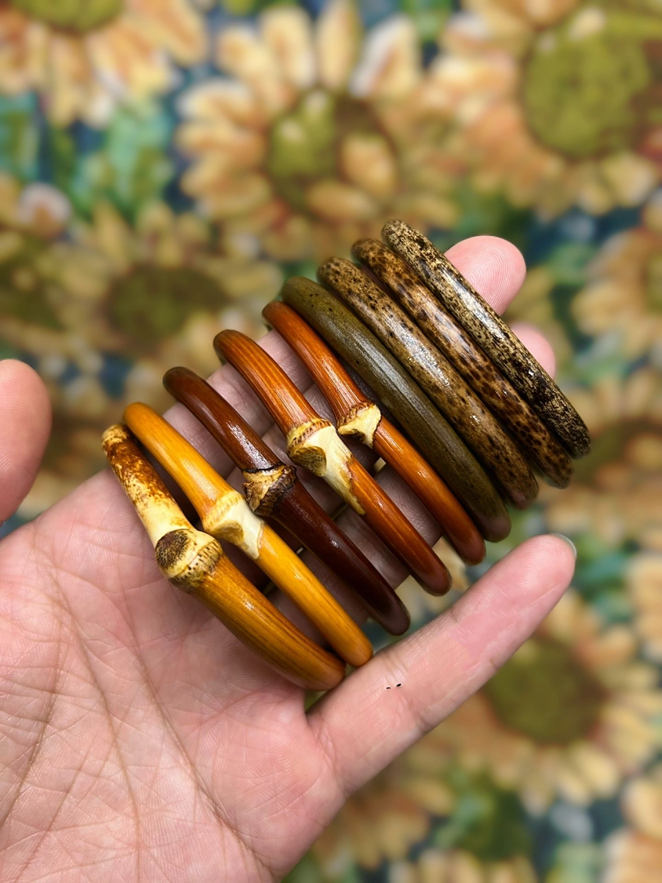 三招让你知道如何挑选心仪的鸡血藤手镯95 三招教你挑选到心仪的