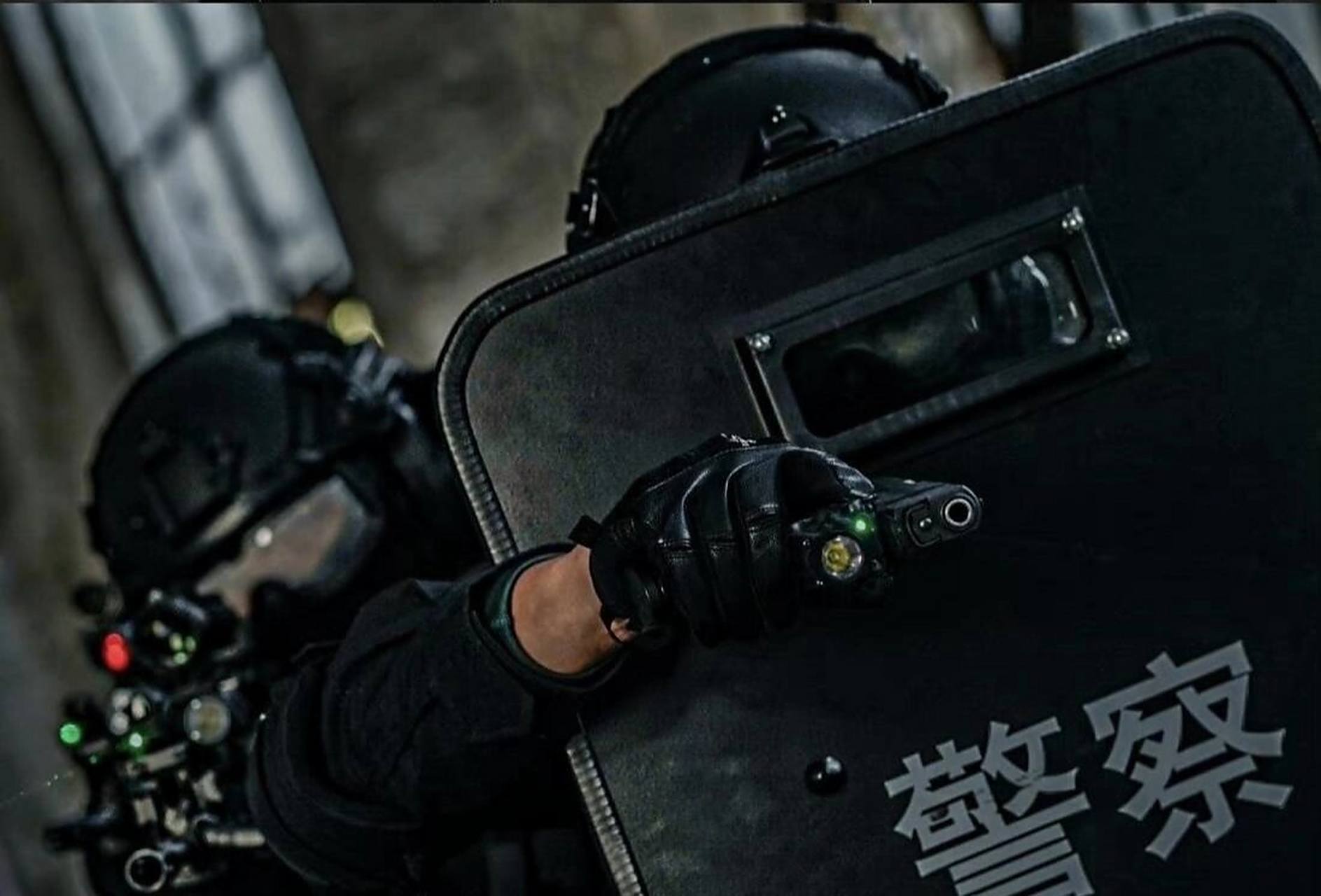特警壁纸