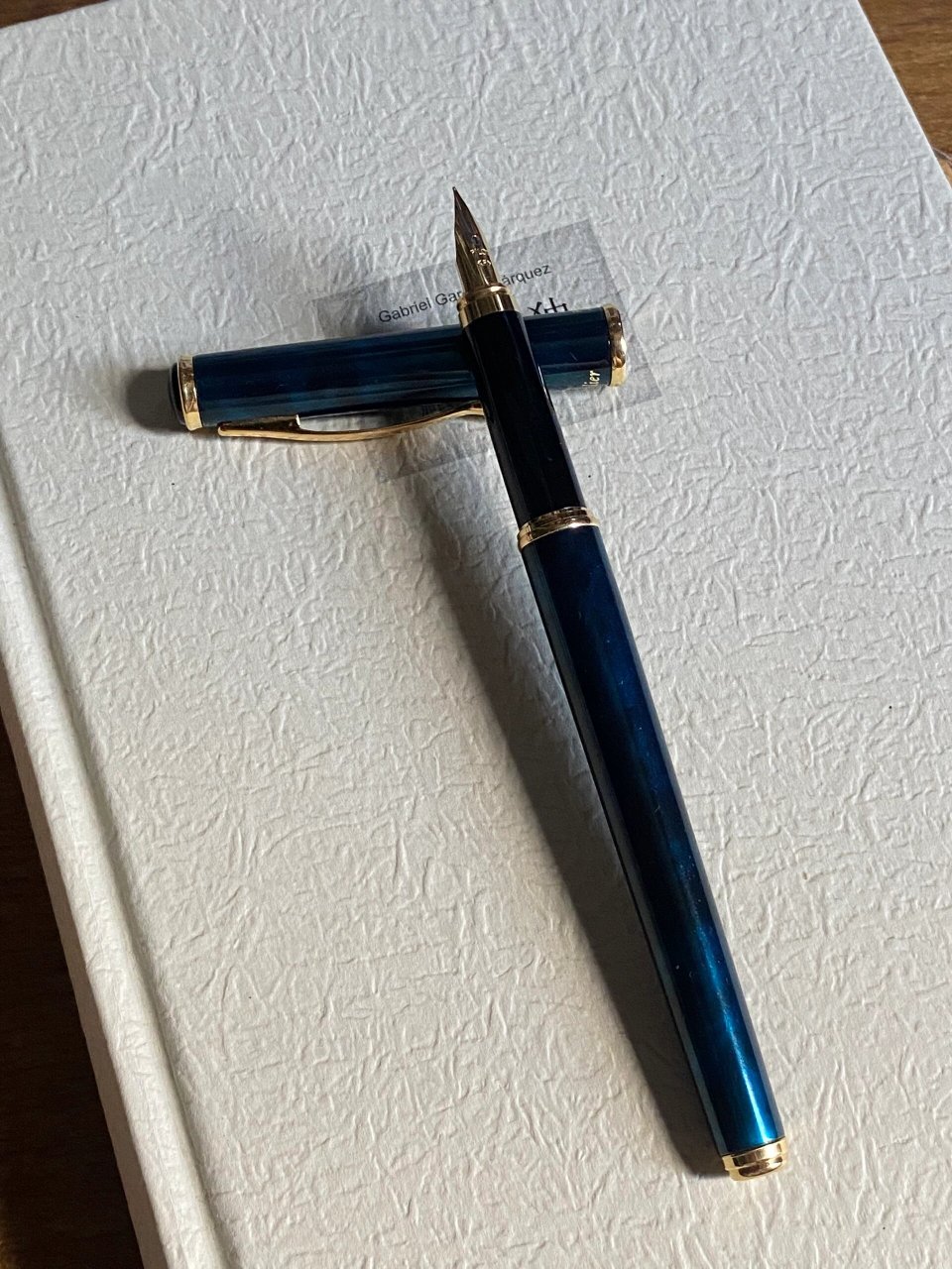百乐cavalier卡佛里亚蓝色大理石钢笔 之前买的f尖,习惯写粗笔,再拿