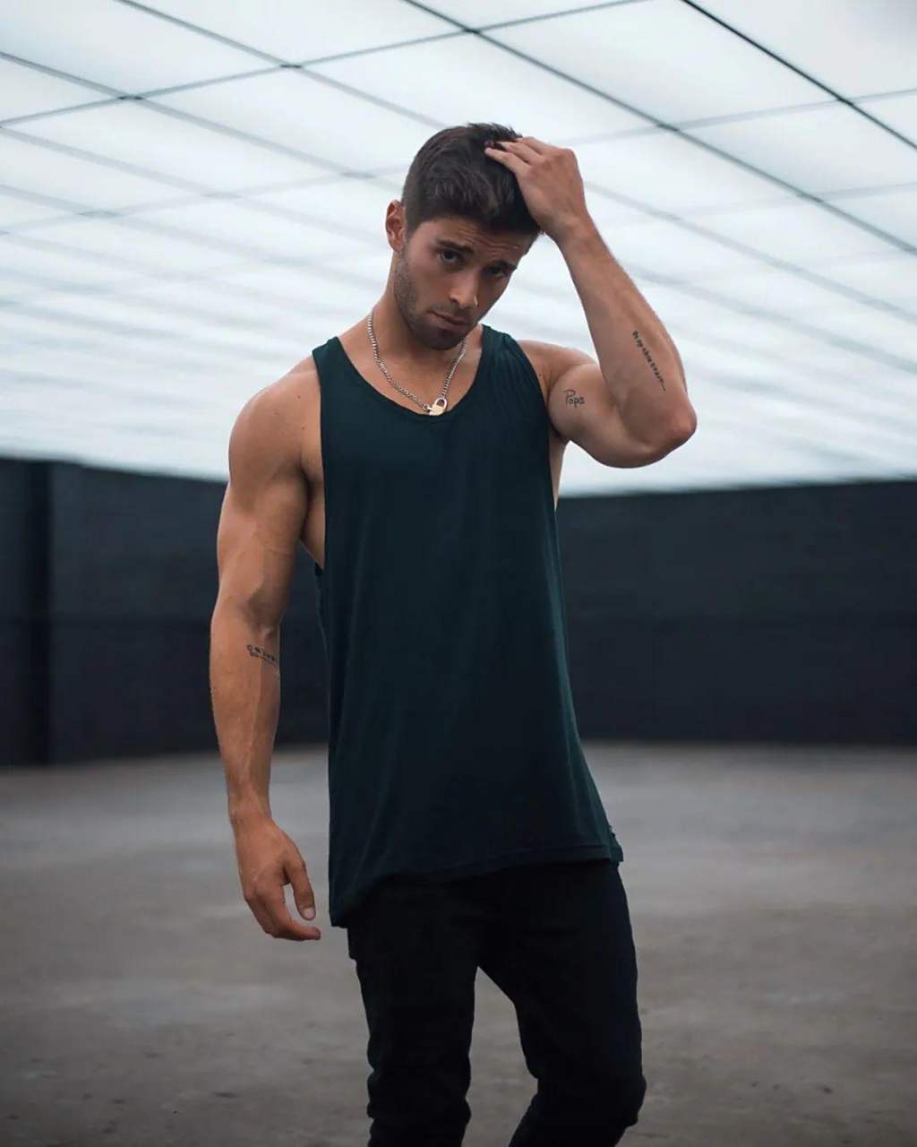 今年30岁的美国犹太裔歌手 jake miller(杰克·米勒)最近在中国巡演