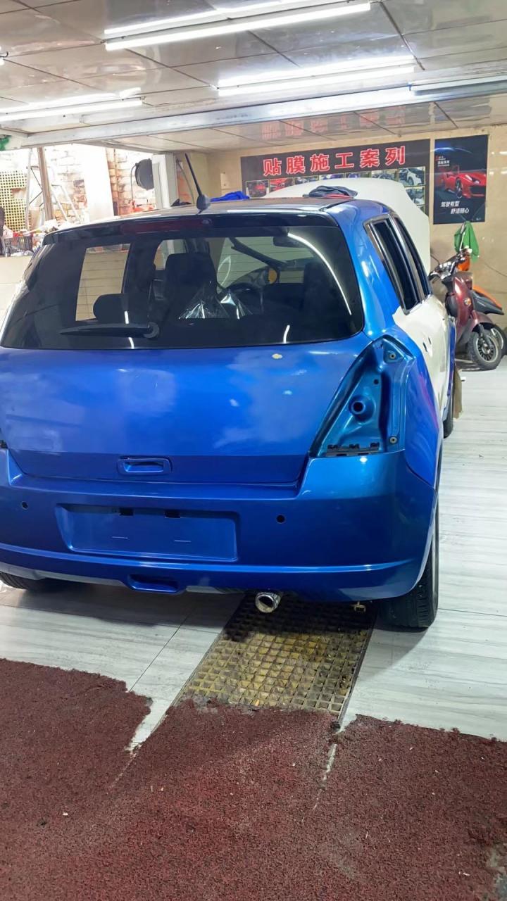 铃木雨燕全车改色双拼