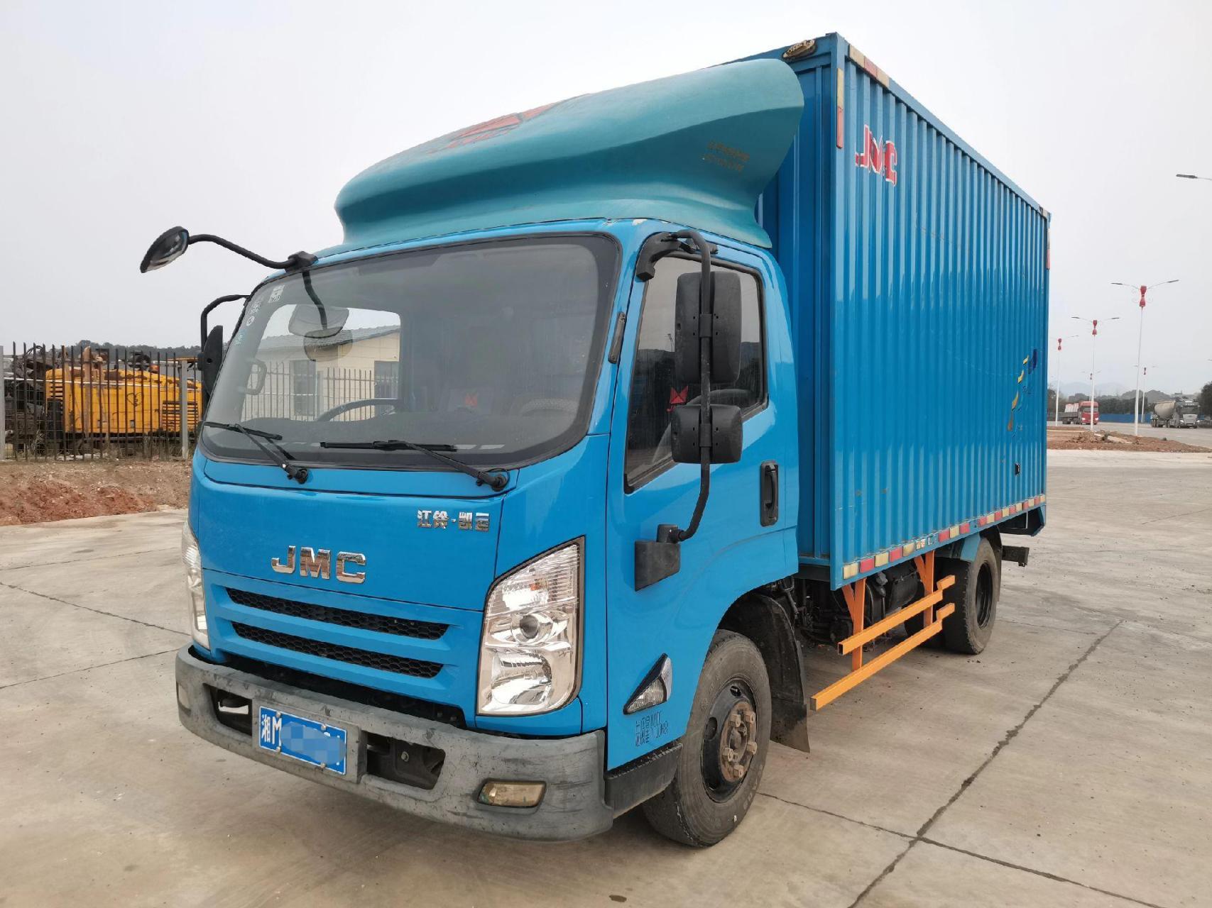 19年2月江铃凯运!车厢4.2米*2.2.江铃凯运箱式轻卡!车厢长4.2米,宽2.