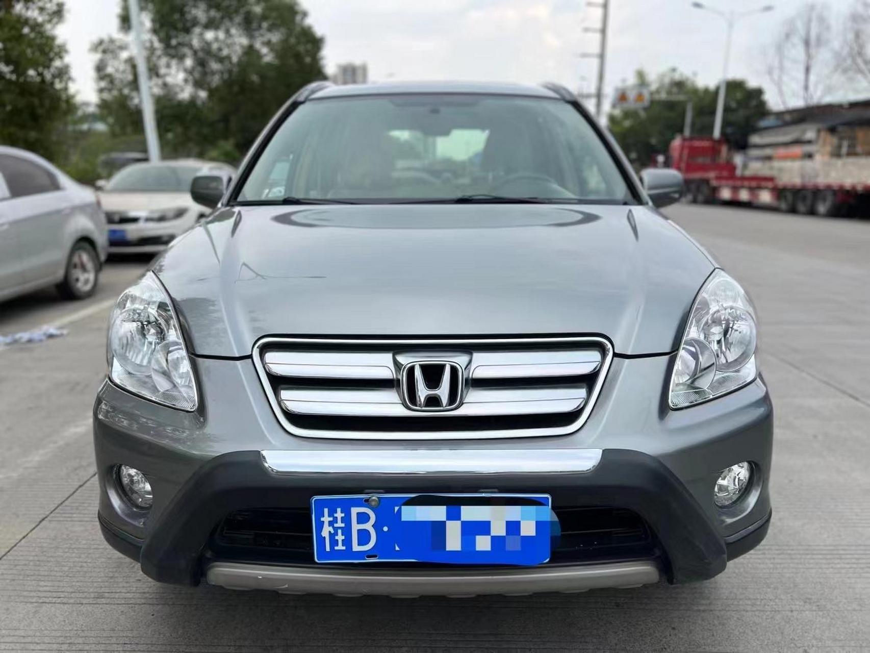 05款本田crv,2.4手动四驱,稀有原版货,极品车况!